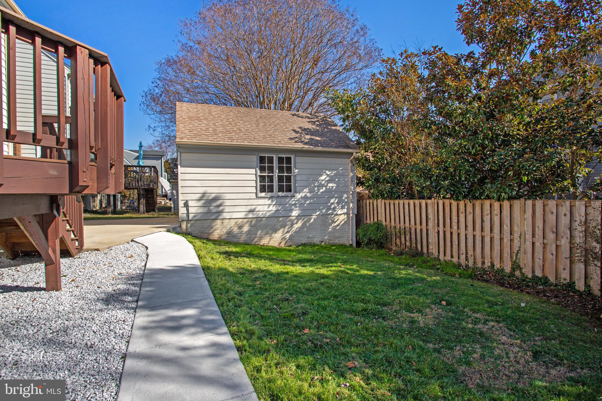 BARCROFT - Residential