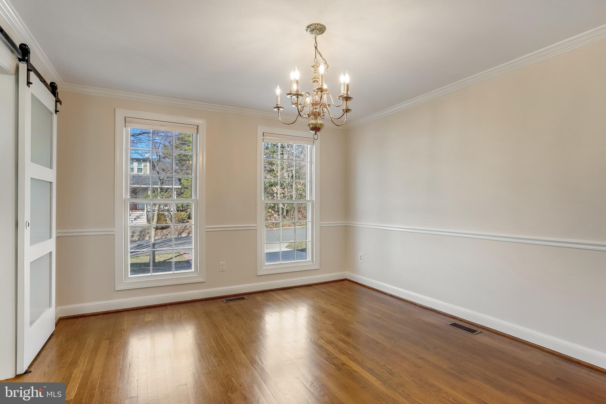 BARCROFT - Residential