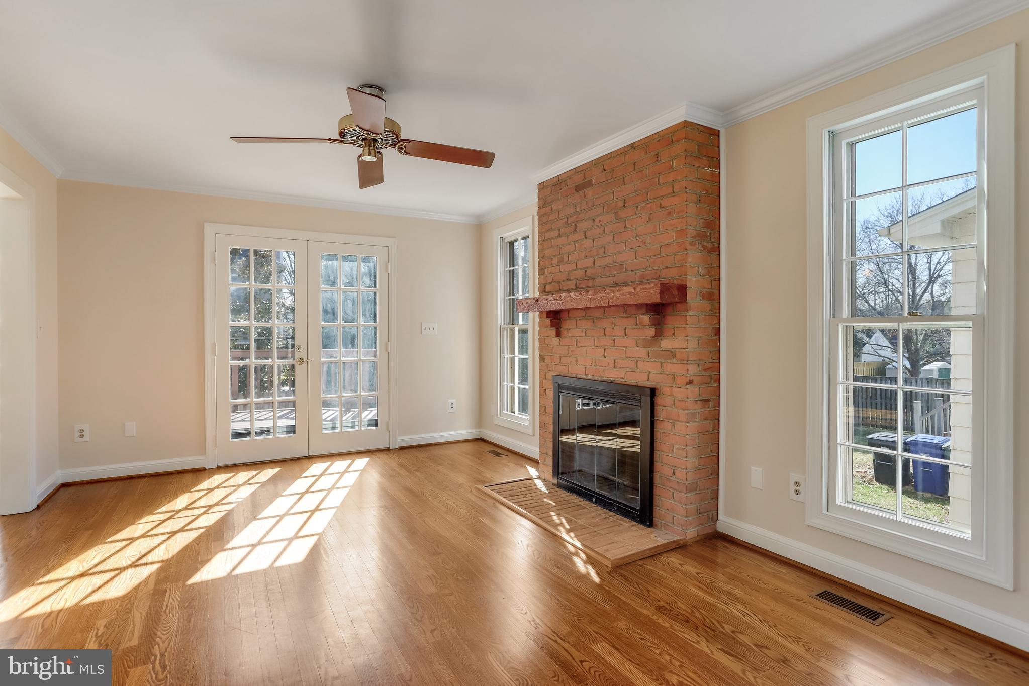 BARCROFT - Residential