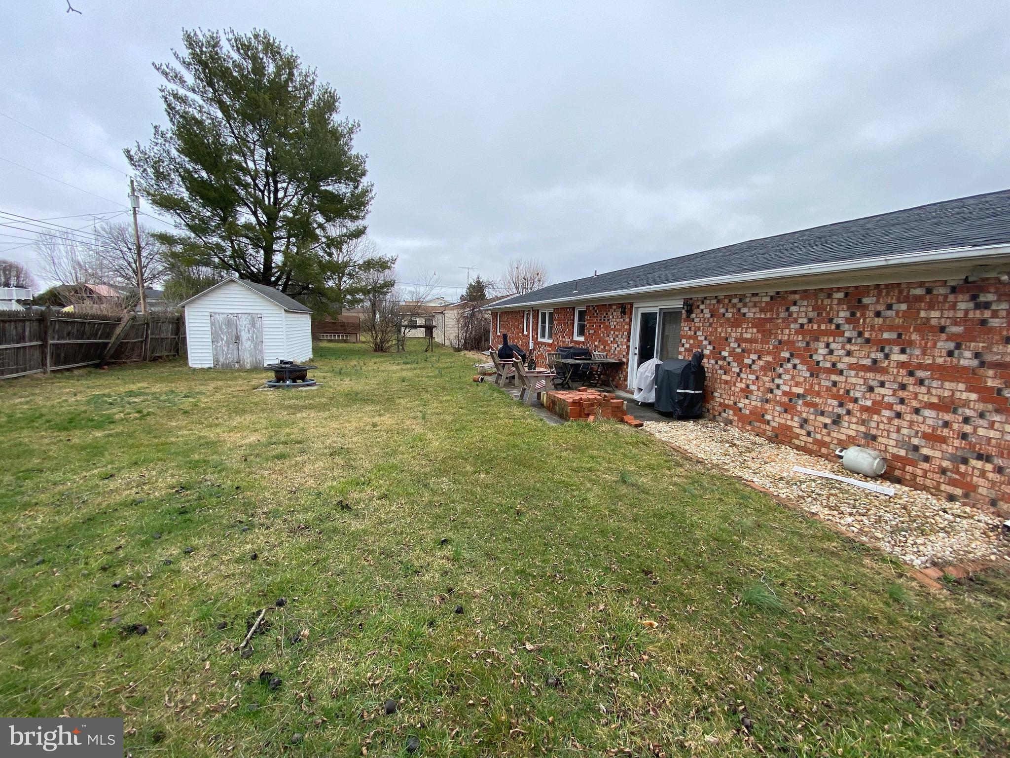 SKY-LIN PARK - Residential