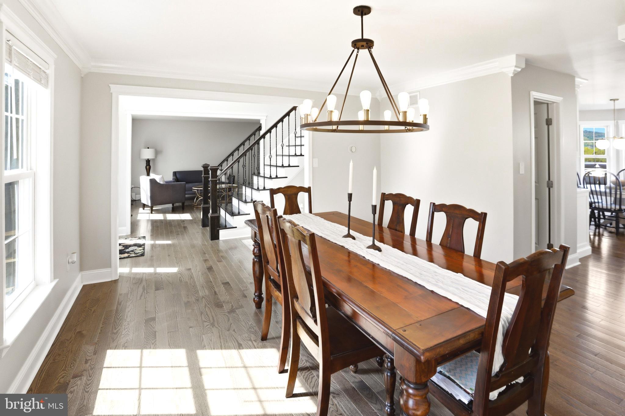 COUNTRY CLUB RUN - Residential