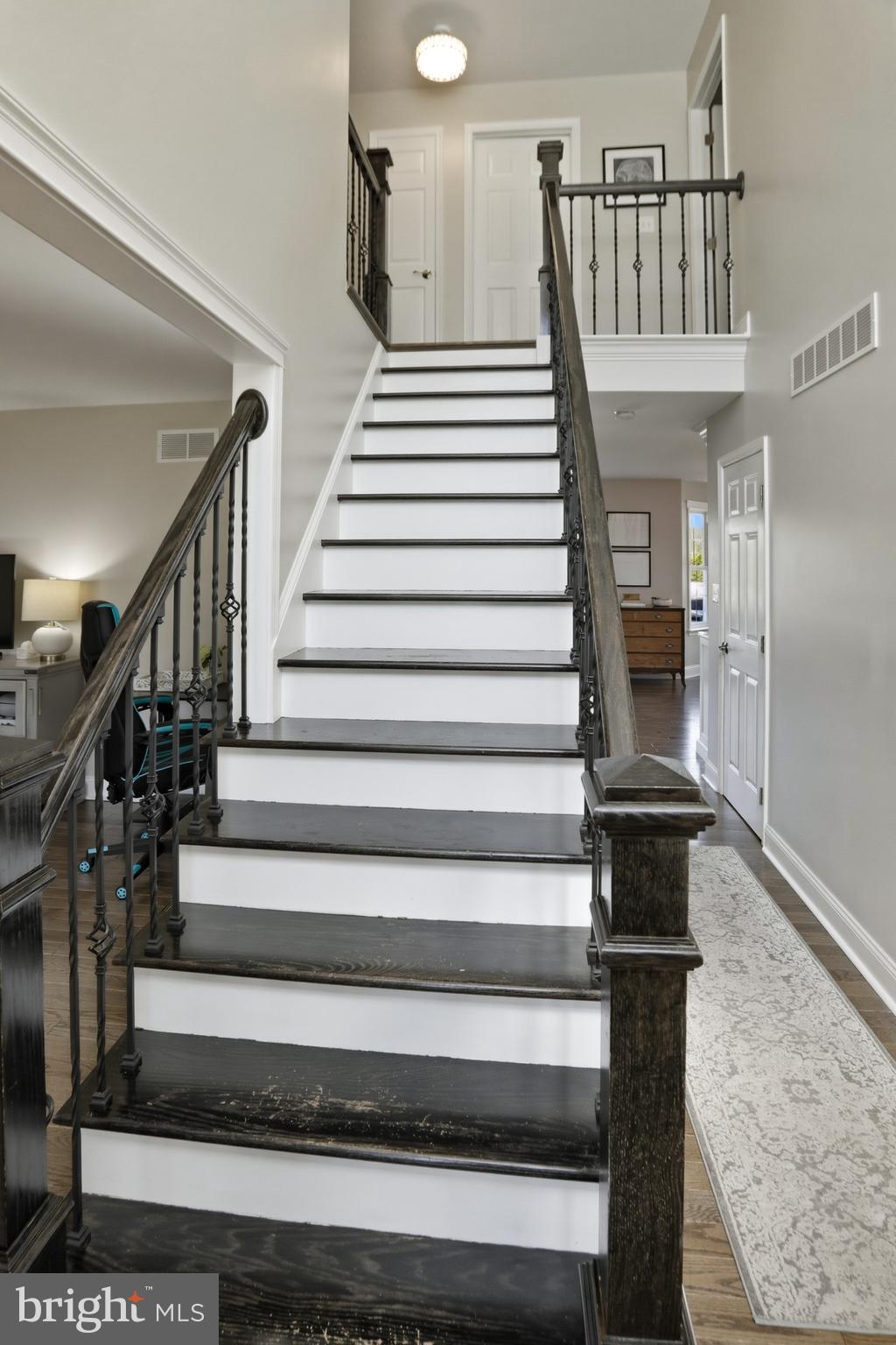 COUNTRY CLUB RUN - Residential