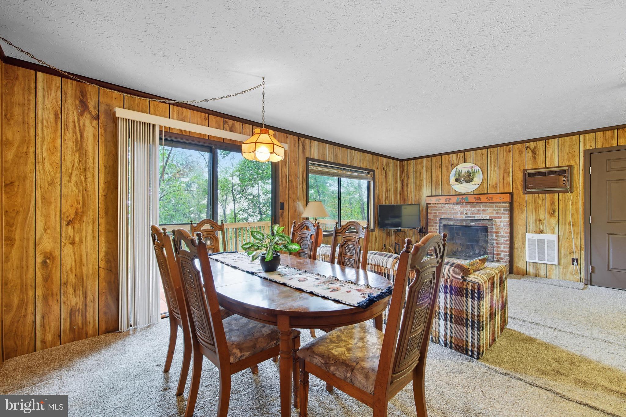 BUCK HILL DEVELOPMENT - Residential