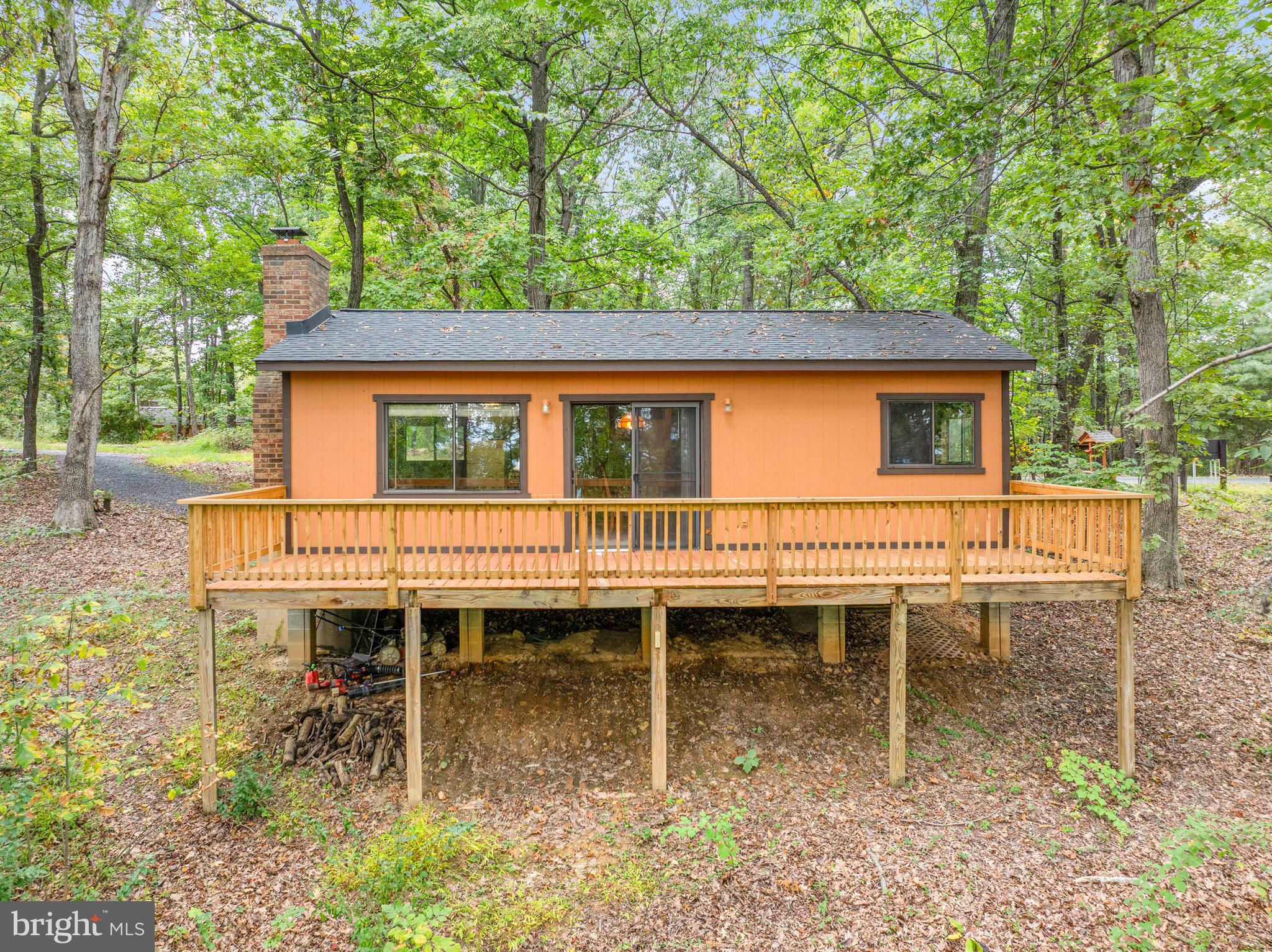 BUCK HILL DEVELOPMENT - Residential