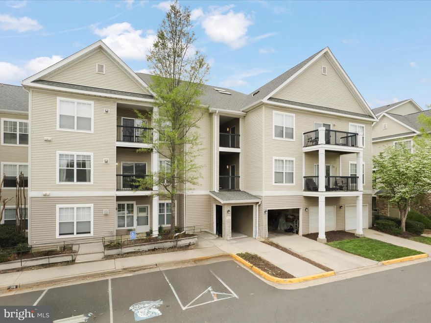 Welcome home to a lifestyle of convenience and low-maintenance living.  This beautifully designed and spacious 2-bedroom, 2-bathroom condo offers an abundance of natural light and modern amenities. You'll enjoy the convenience of a private garage and the peace of mind that comes with living in a secure gated community. Step inside to find an updated kitchen featuring luxurious granite countertops, perfect for culinary enthusiasts. Both bathrooms have been thoughtfully renovated, and the entire space boasts newer flooring and fresh paint, a new dedicated home office space, making it move-in ready. Recent upgrades include a brand-new HVAC system and water heater, both replaced in 2023, ensuring comfort and efficiency year-round. As part of this wonderful community, you'll have access to fantastic amenities, including a refreshing swimming pool, a well-equipped fitness center, and a welcoming clubhouse. Ideally located with easy access to I-66, 267, Routes 28, 29, and 50, as well as the Fairfax County Parkway and Dulles International Airport, you'll find shopping, dining, and recreational options just moments away.

Don't miss out on this exceptional opportunity to own a piece of paradise in Centreville!