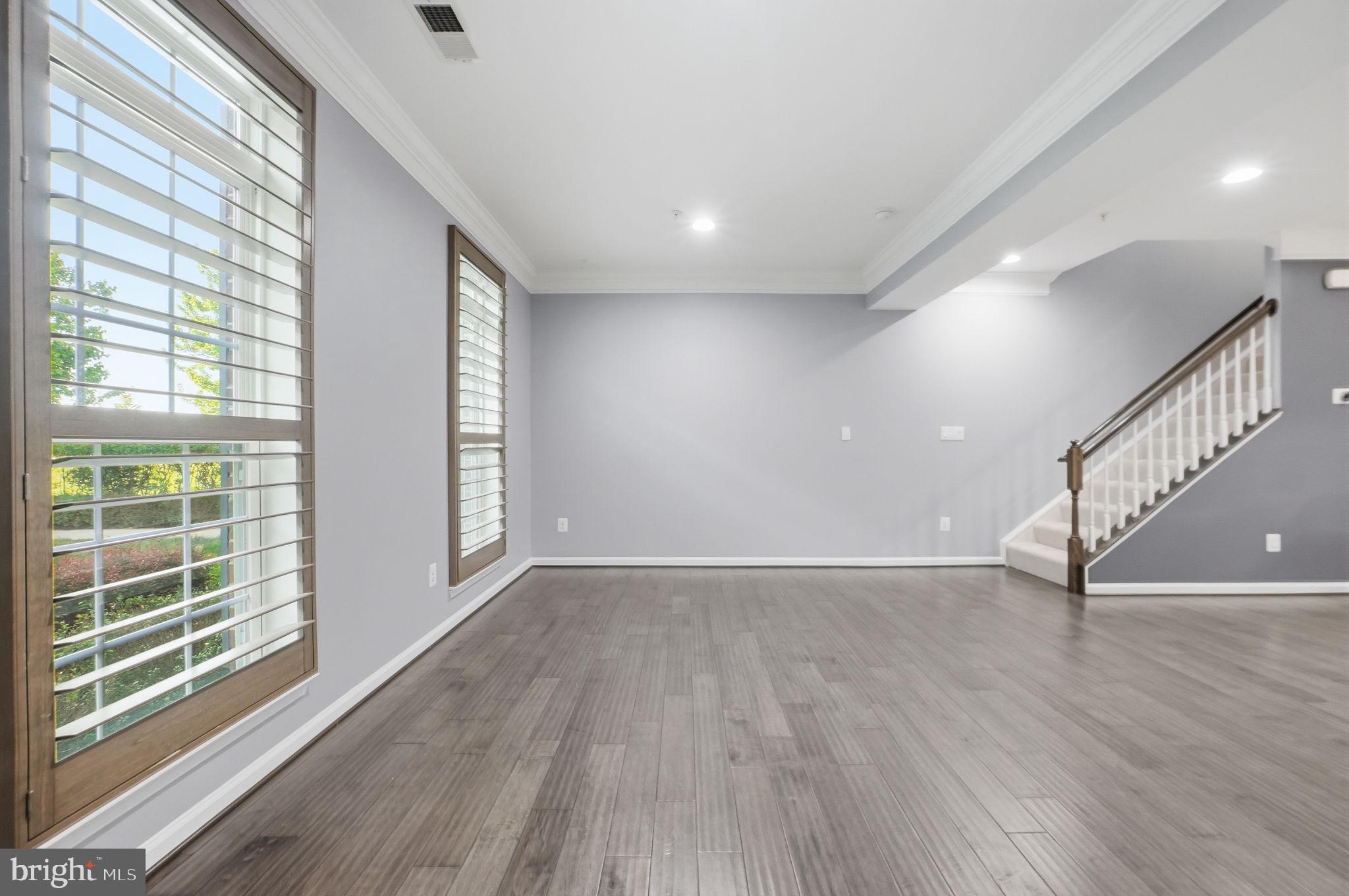 ARCOLA TOWN CENTER CONDO - Residential