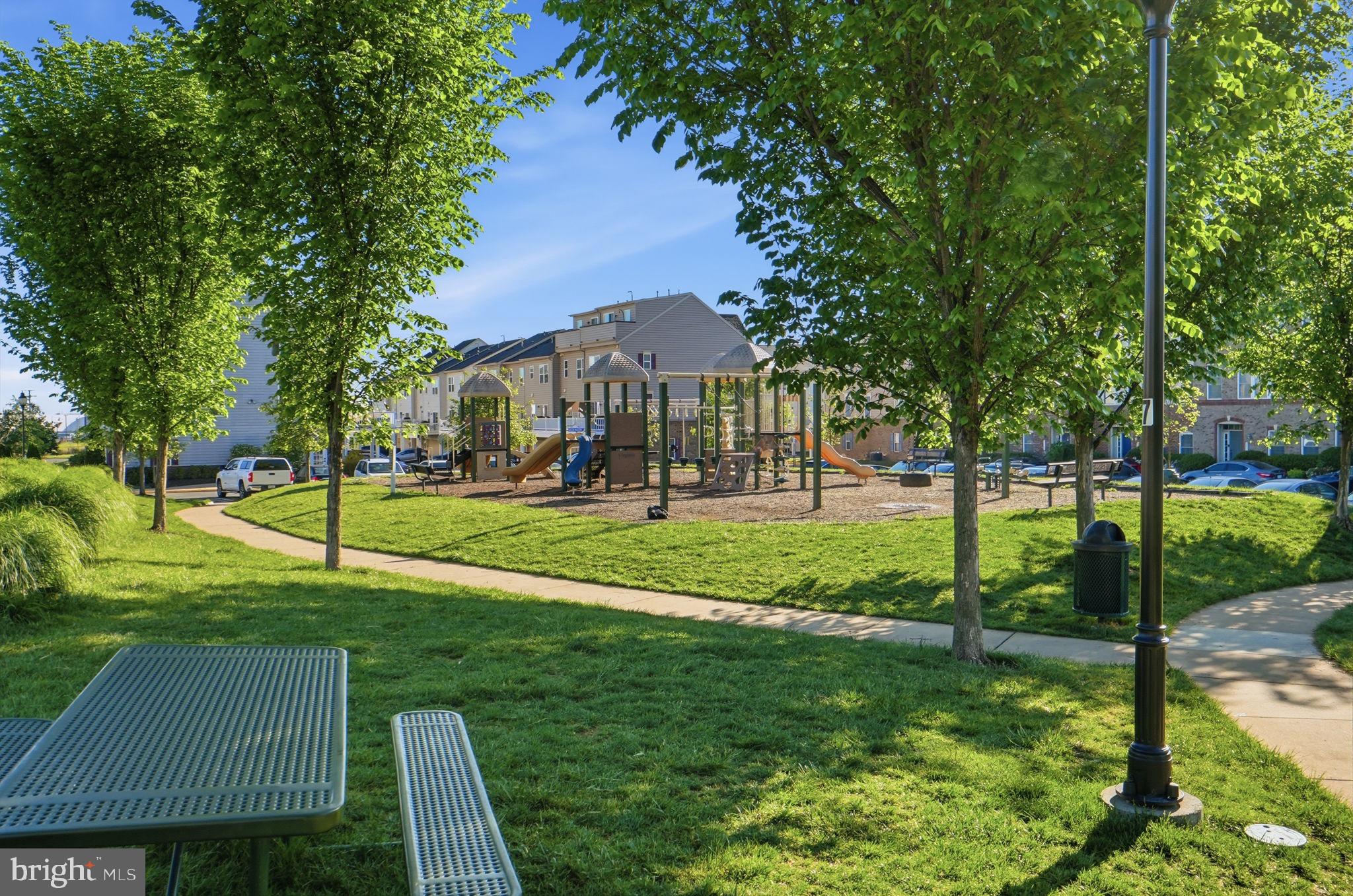 ARCOLA TOWN CENTER CONDO - Residential