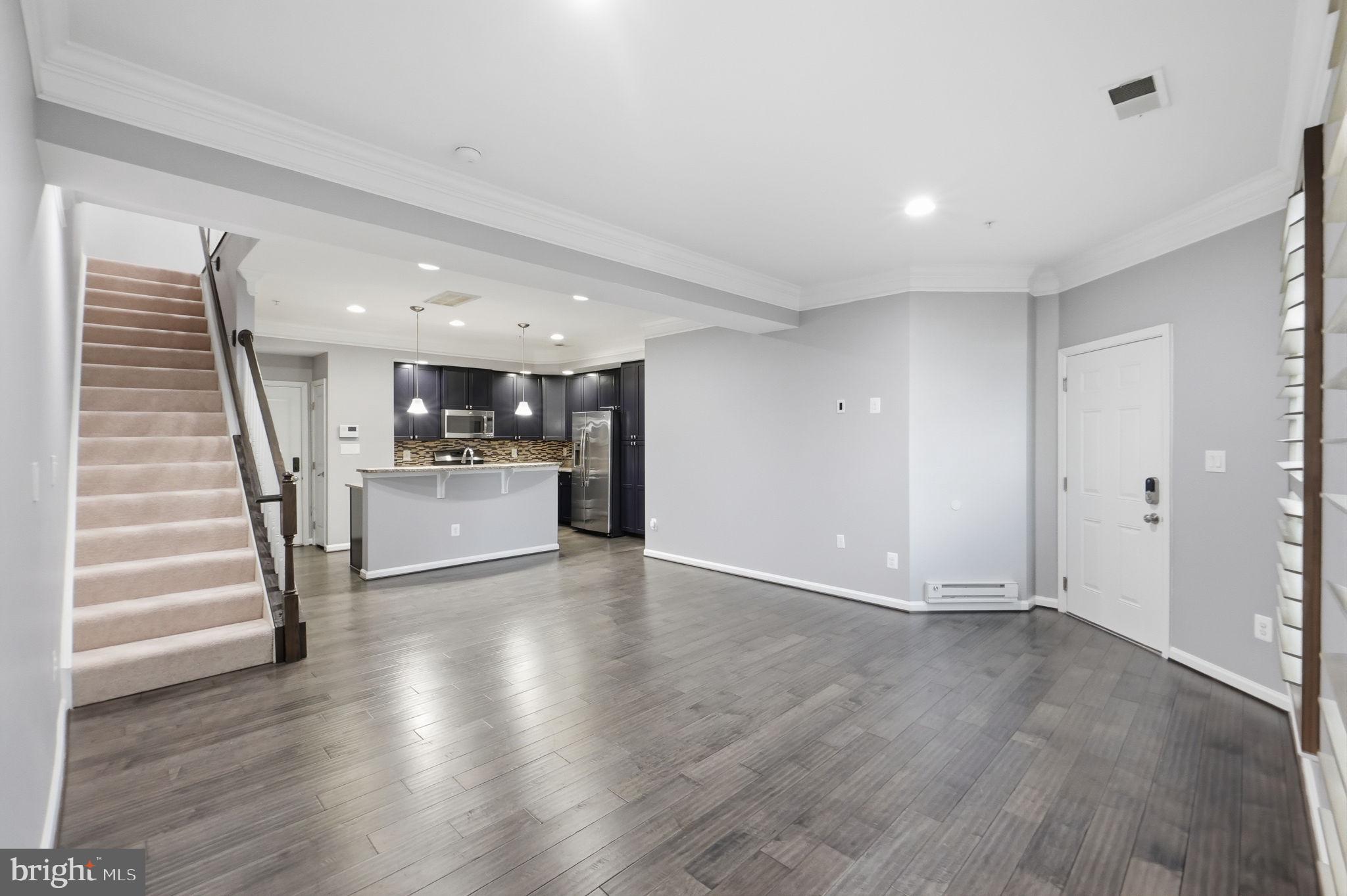 ARCOLA TOWN CENTER CONDO - Residential