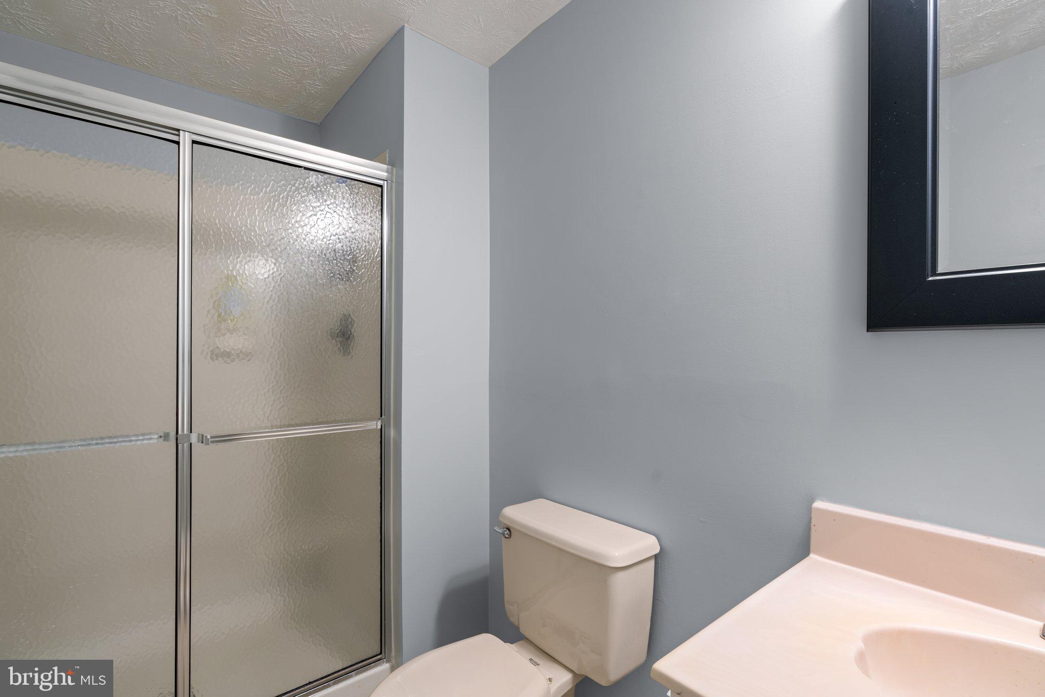 ASBURY WOODS - Residential