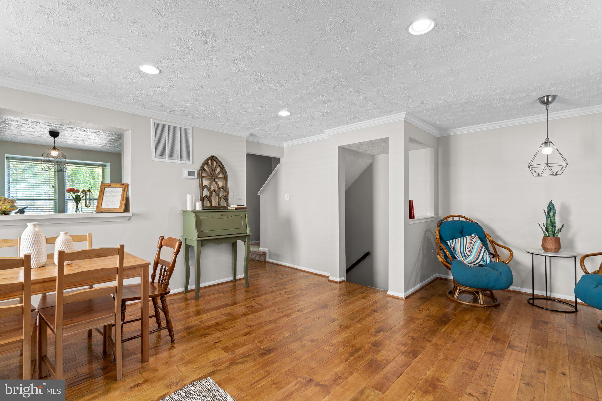 ASBURY WOODS - Residential