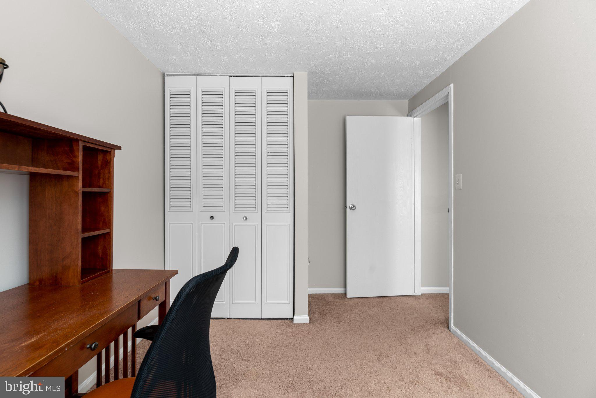 ASBURY WOODS - Residential