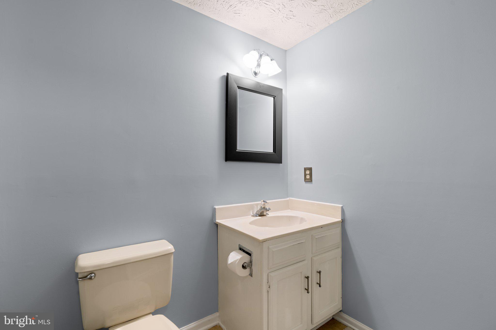 ASBURY WOODS - Residential