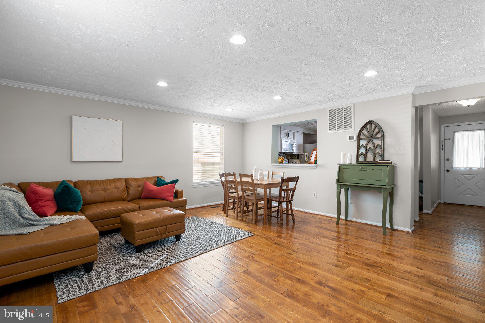 ASBURY WOODS - Residential