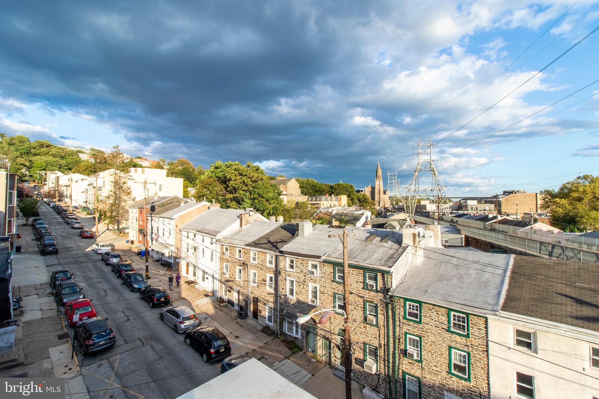 MANAYUNK - Residential Lease