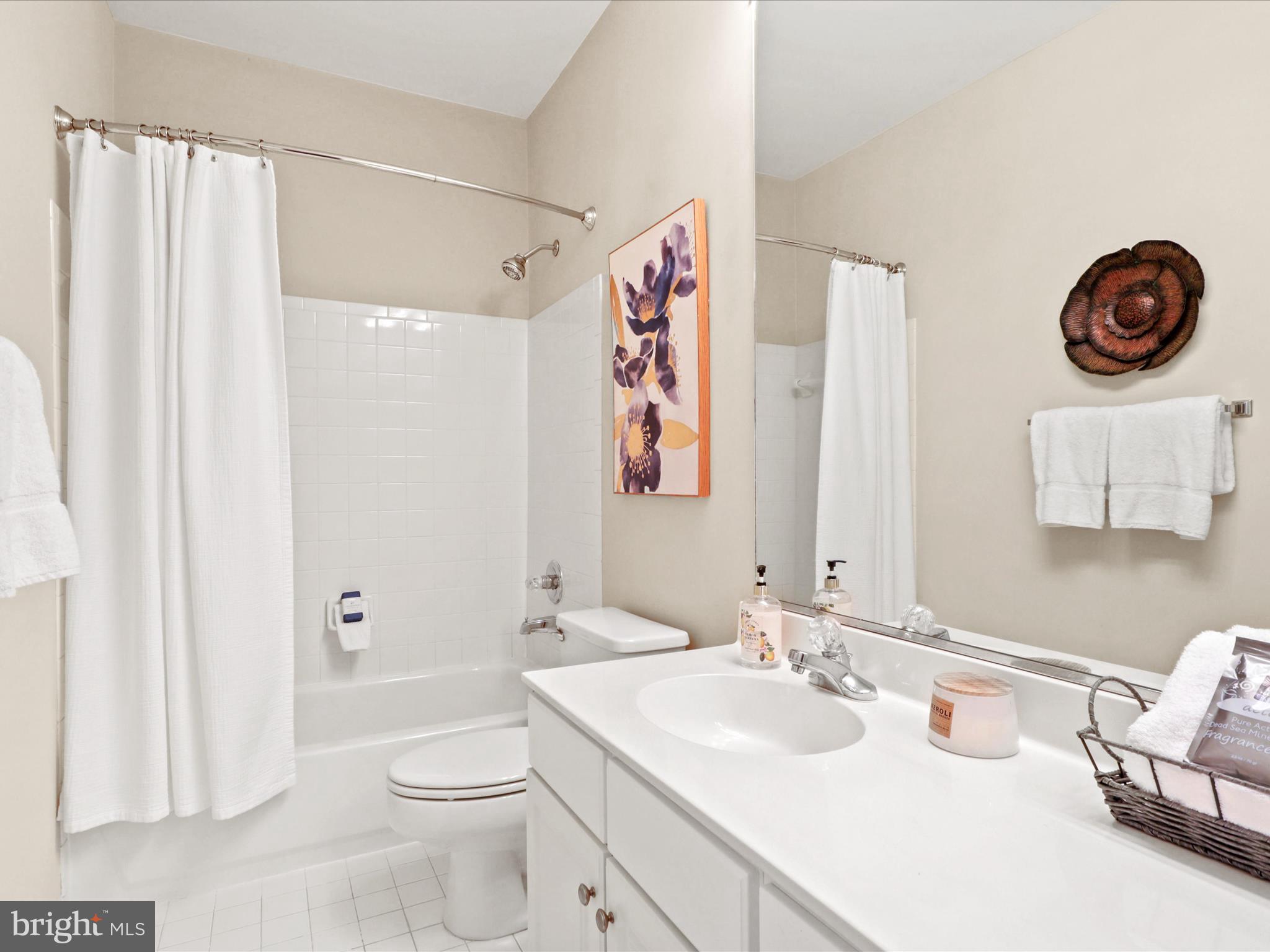 BALDWIN GROVE - Residential