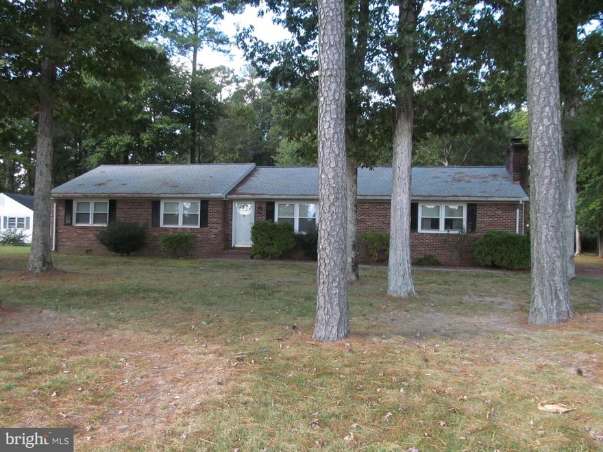 3 bedroom 2 full bathroom brick rancher. 3 seasons room, dining room, formal living room, den, fireplace and office. Lots of space and a separate laundry room. Detached 2 car garage with plenty of space for storage. One owner home.  The HVAC has been replaced in the passed year and the roof in the passed 6 years. Rear deck off of the 3 seasons room, and brick pavers for a patio. Just 30 minutes from Ocean City and less than 15 minutes from Salisbury University and Tidal Health. Home Sold as is.