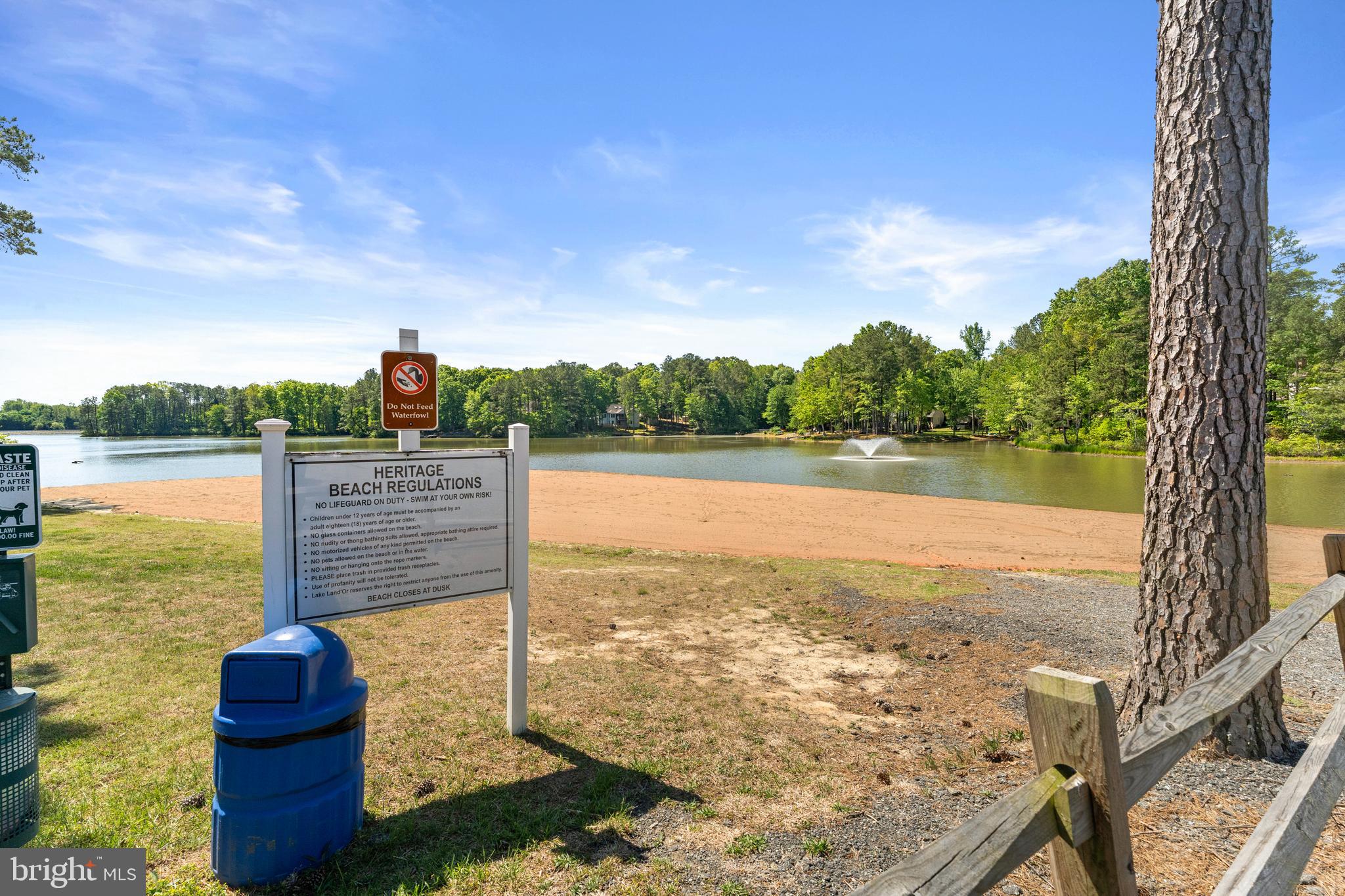 LAKE LAND OR - Residential