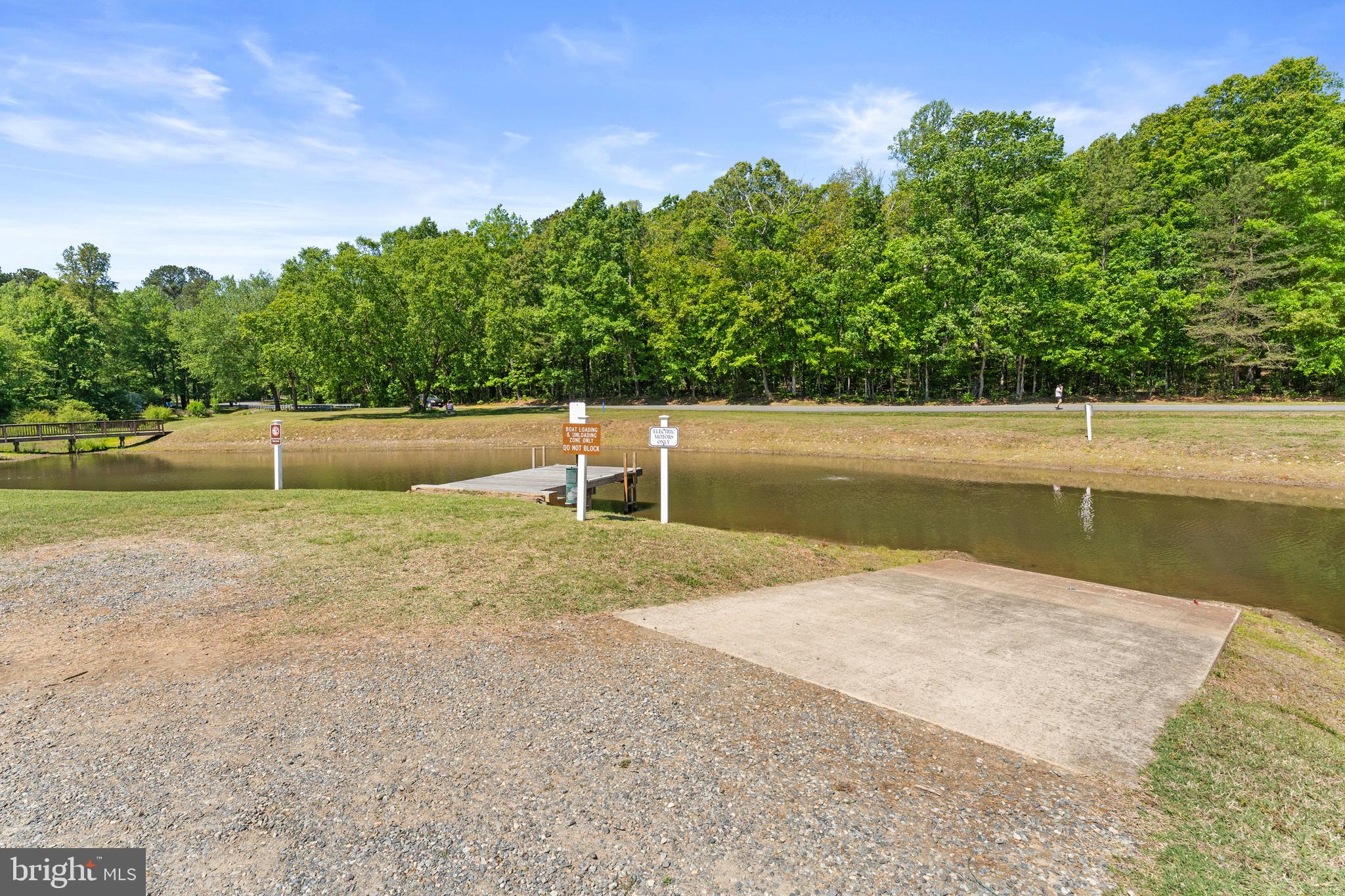 LAKE LAND OR - Residential