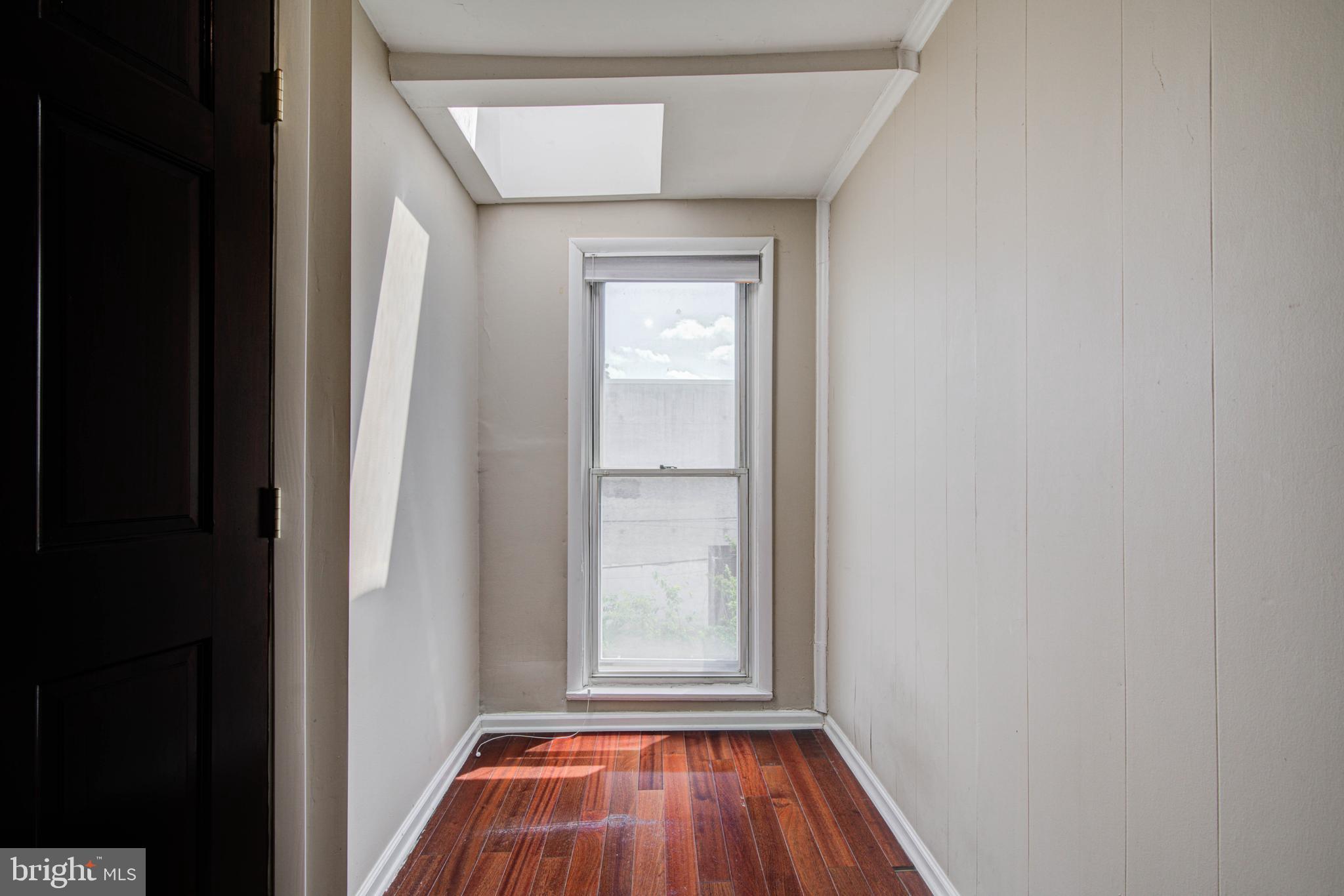 FAIRMOUNT - Residential Lease