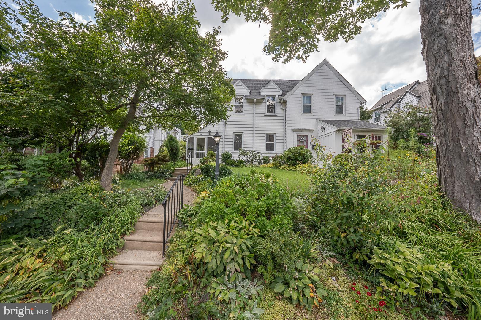 PENN WYNNE - Residential