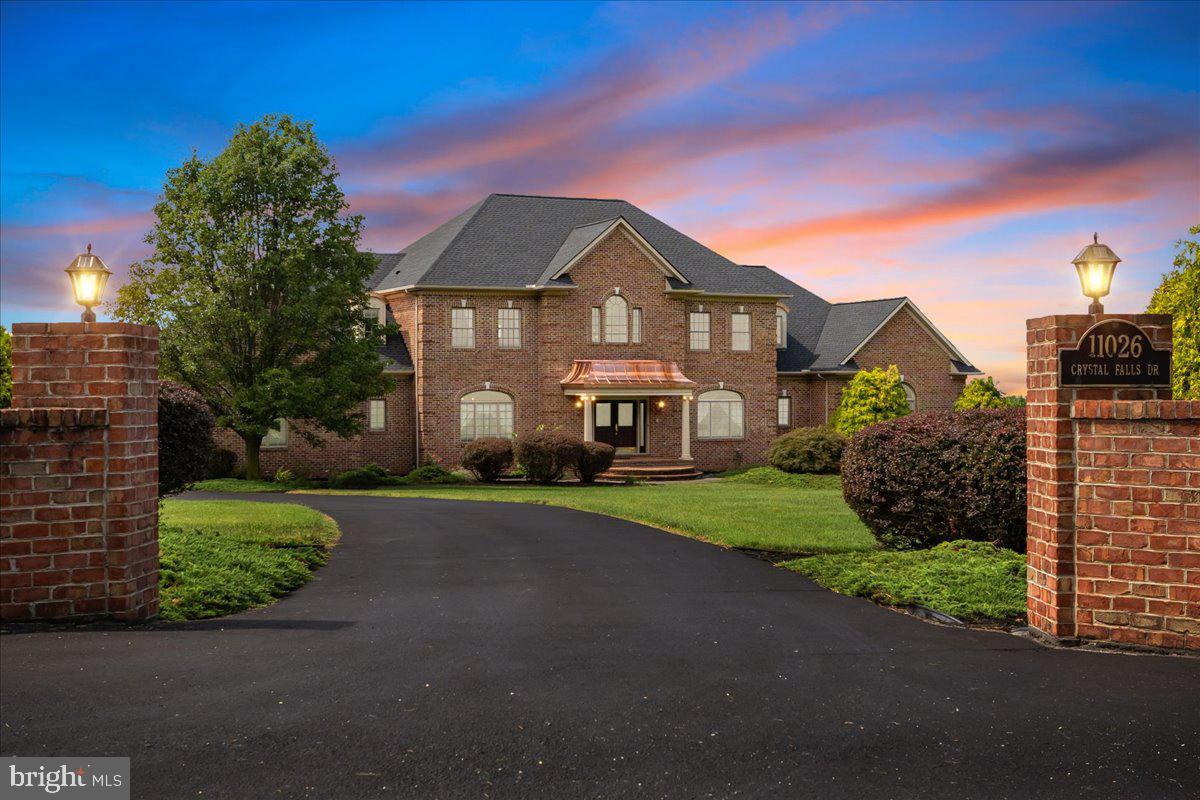 11026 CRYSTAL FALLS DRIVE