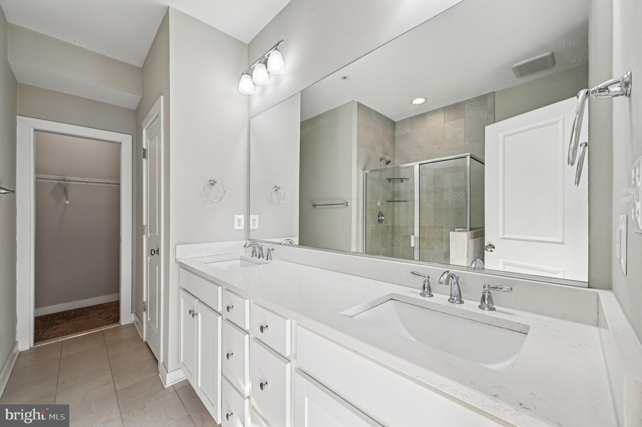 TOWSON MANOR VILLAGE - Residential