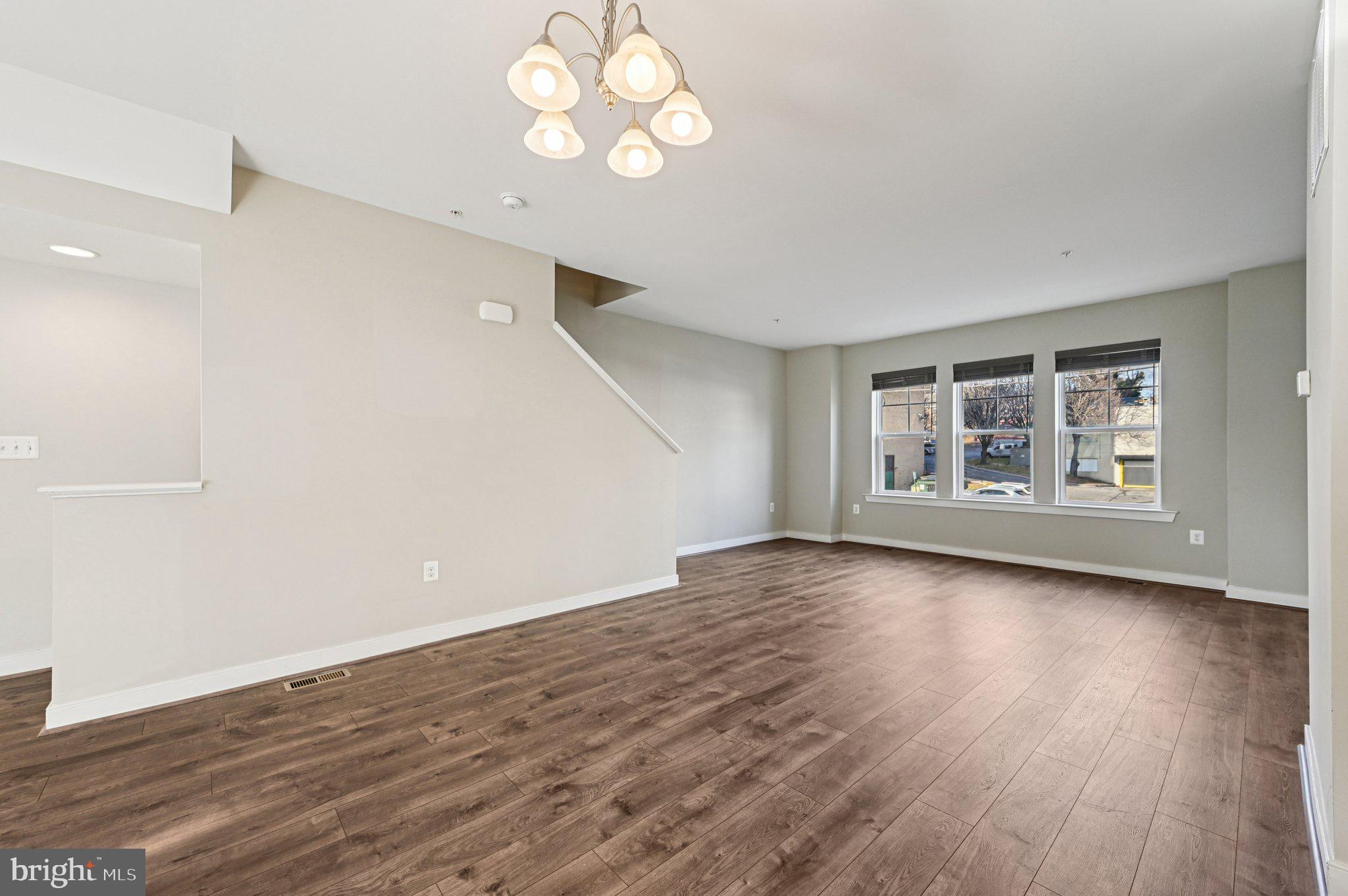 TOWSON MANOR VILLAGE - Residential