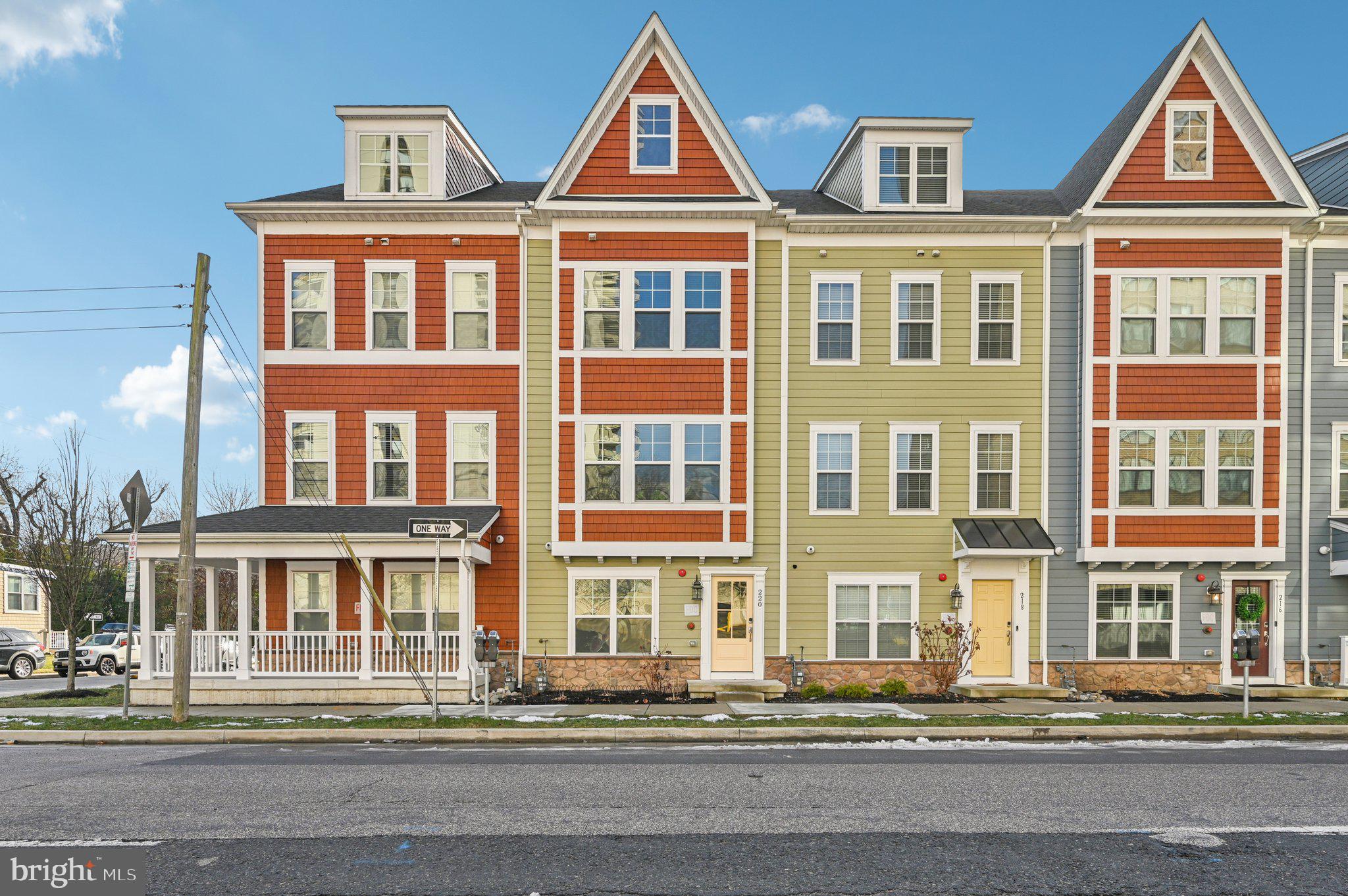 TOWSON MANOR VILLAGE - Residential