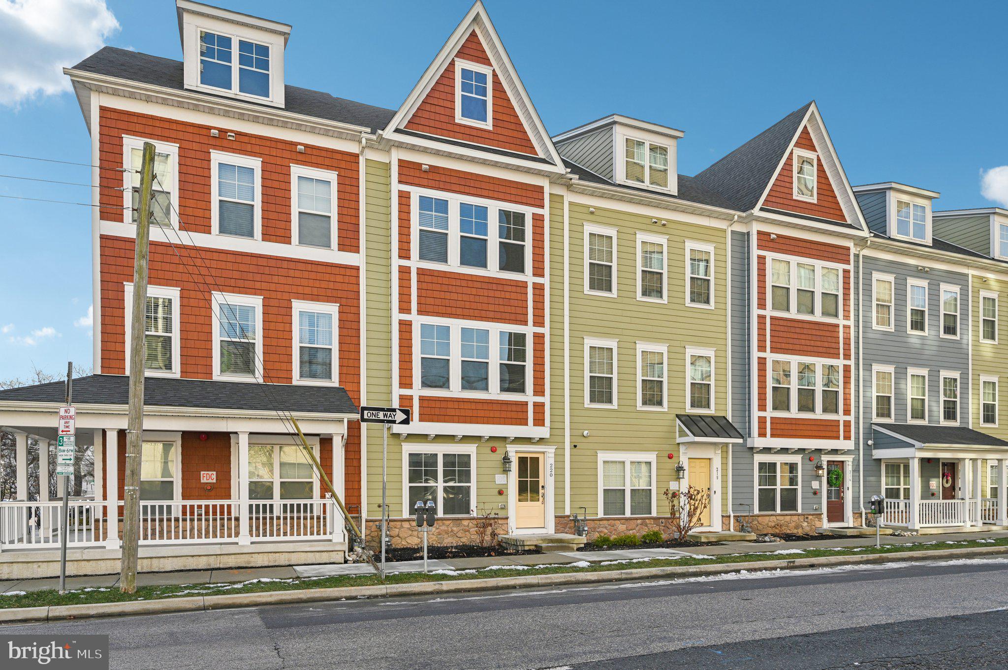 TOWSON MANOR VILLAGE - Residential