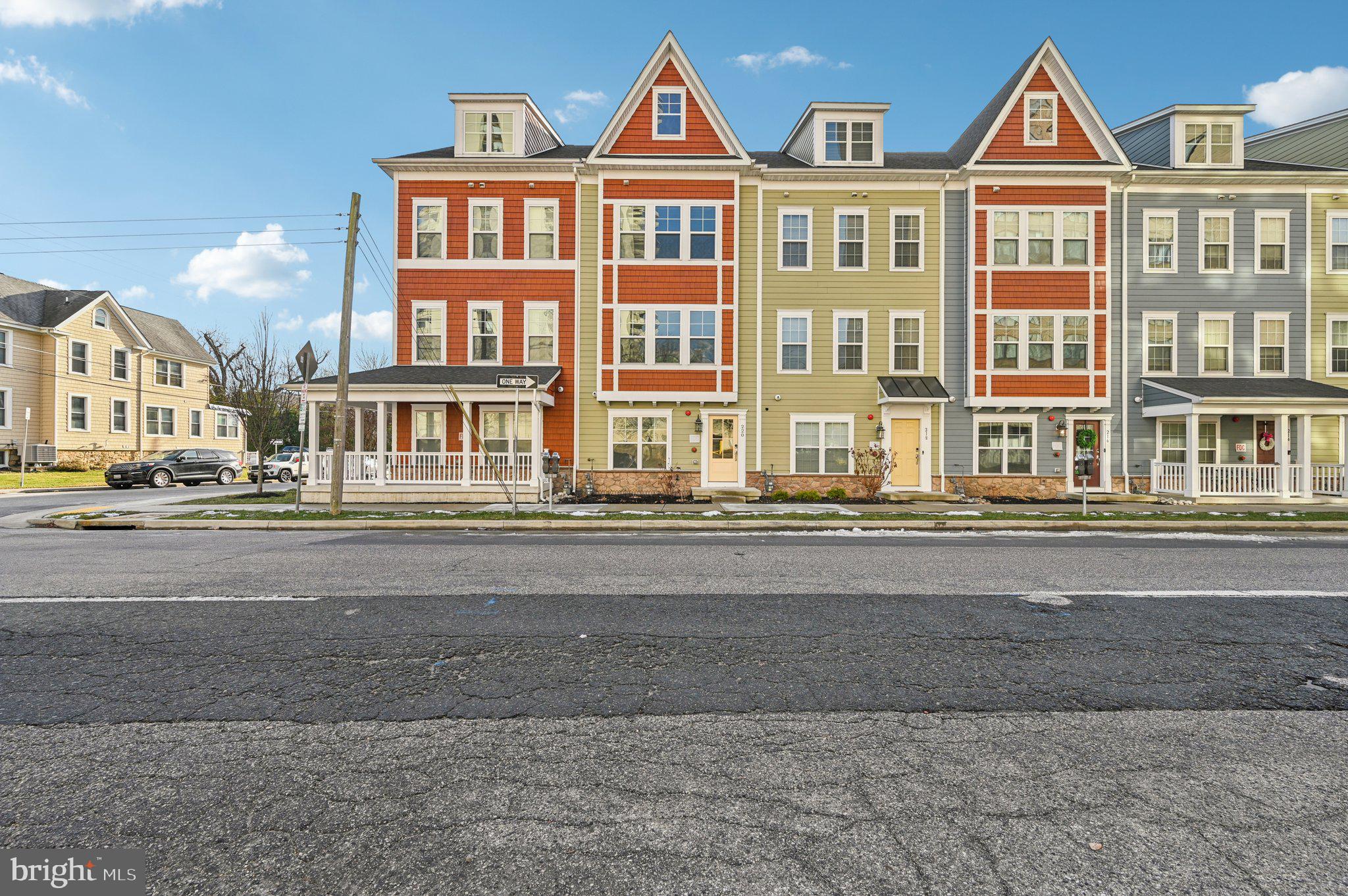 TOWSON MANOR VILLAGE - Residential