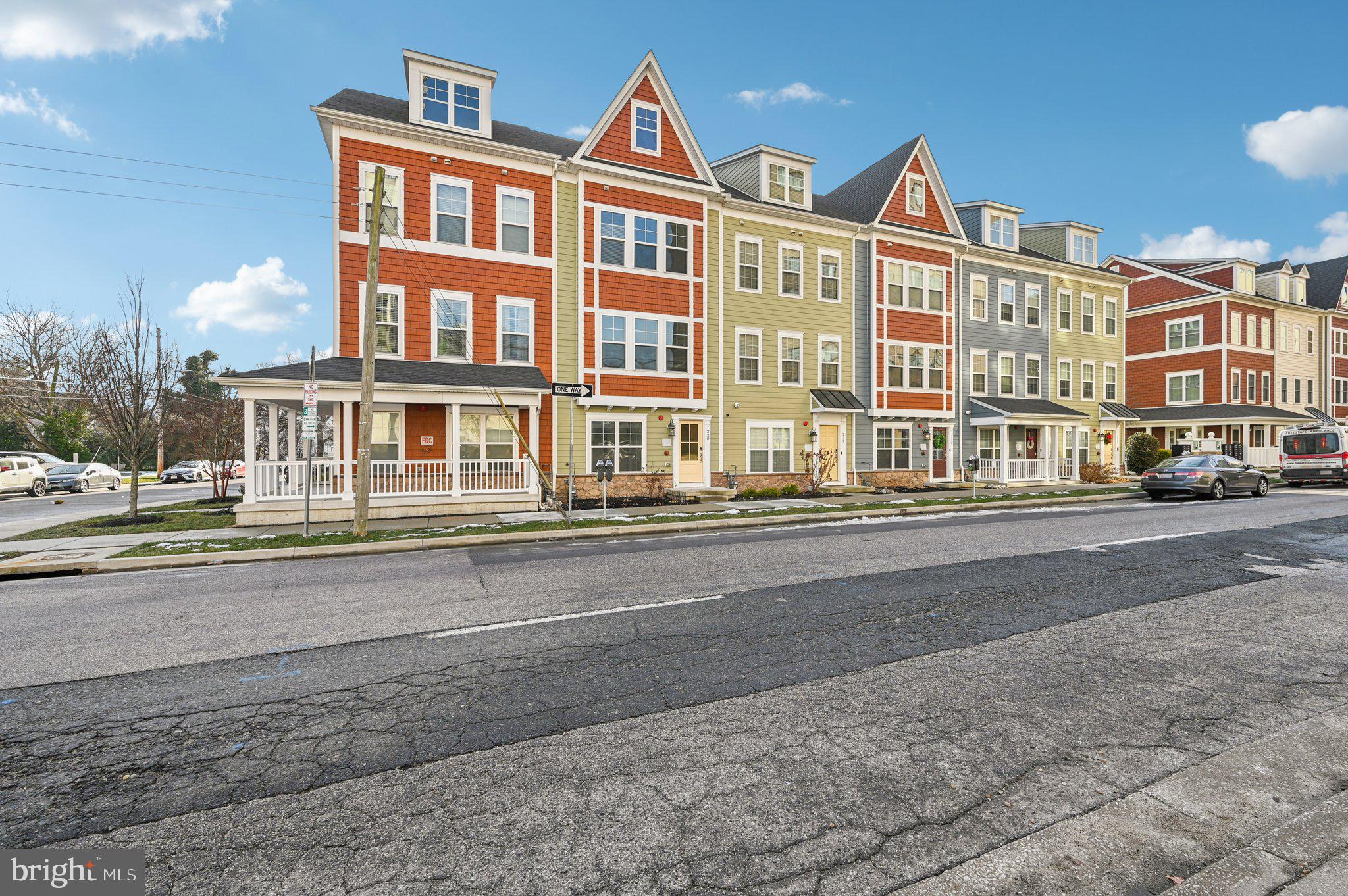 TOWSON MANOR VILLAGE - Residential