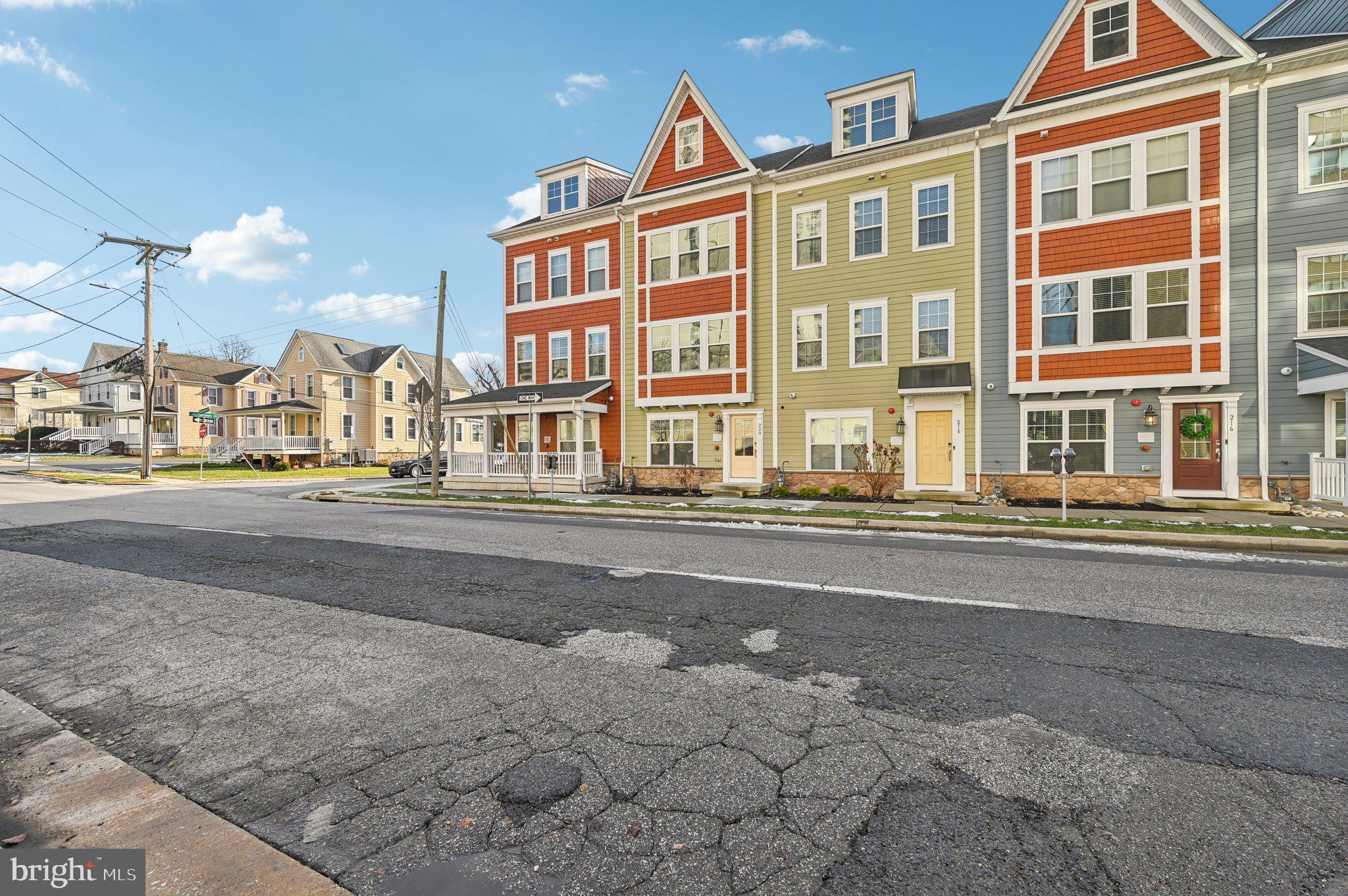 TOWSON MANOR VILLAGE - Residential