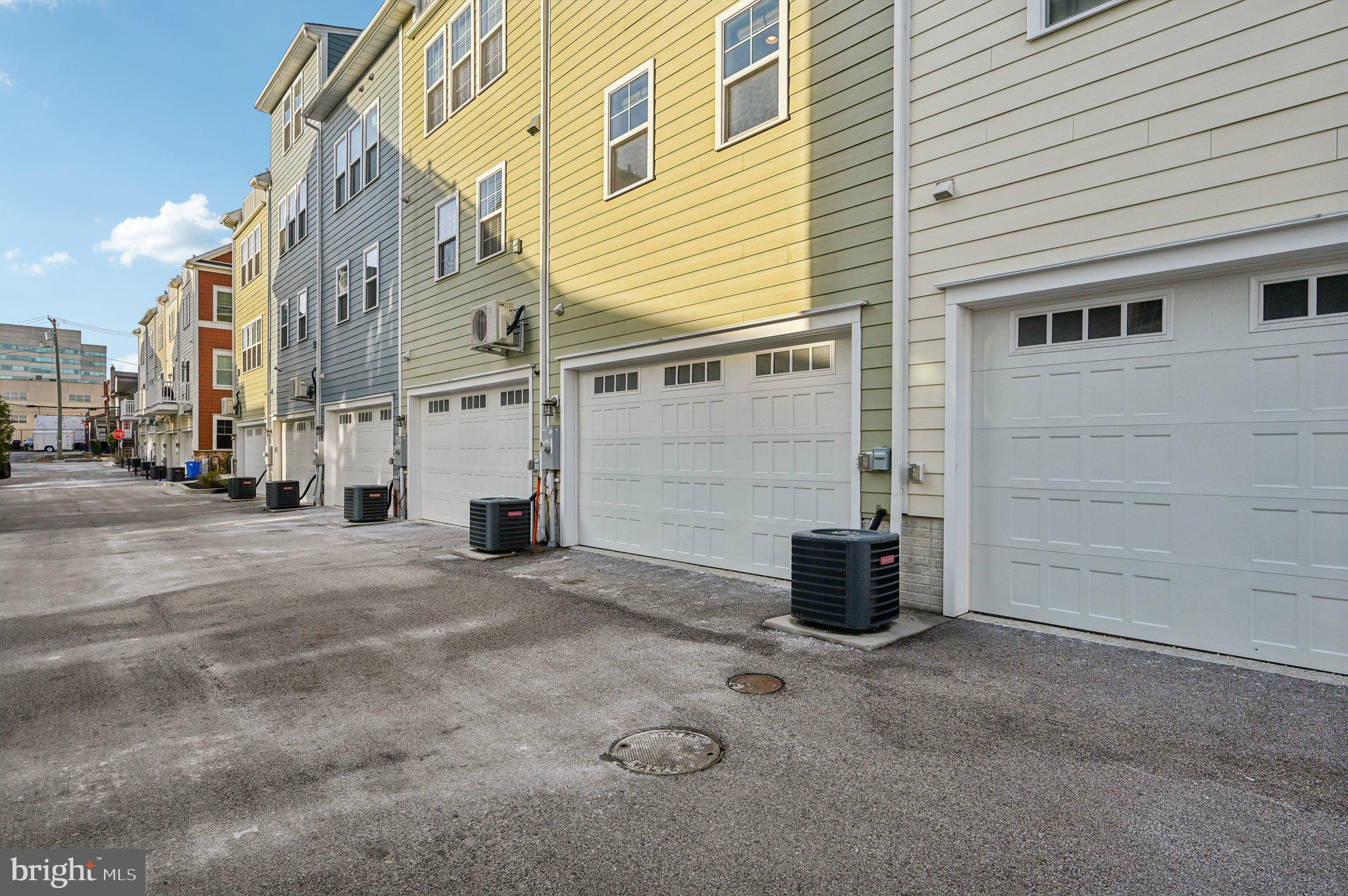 TOWSON MANOR VILLAGE - Residential