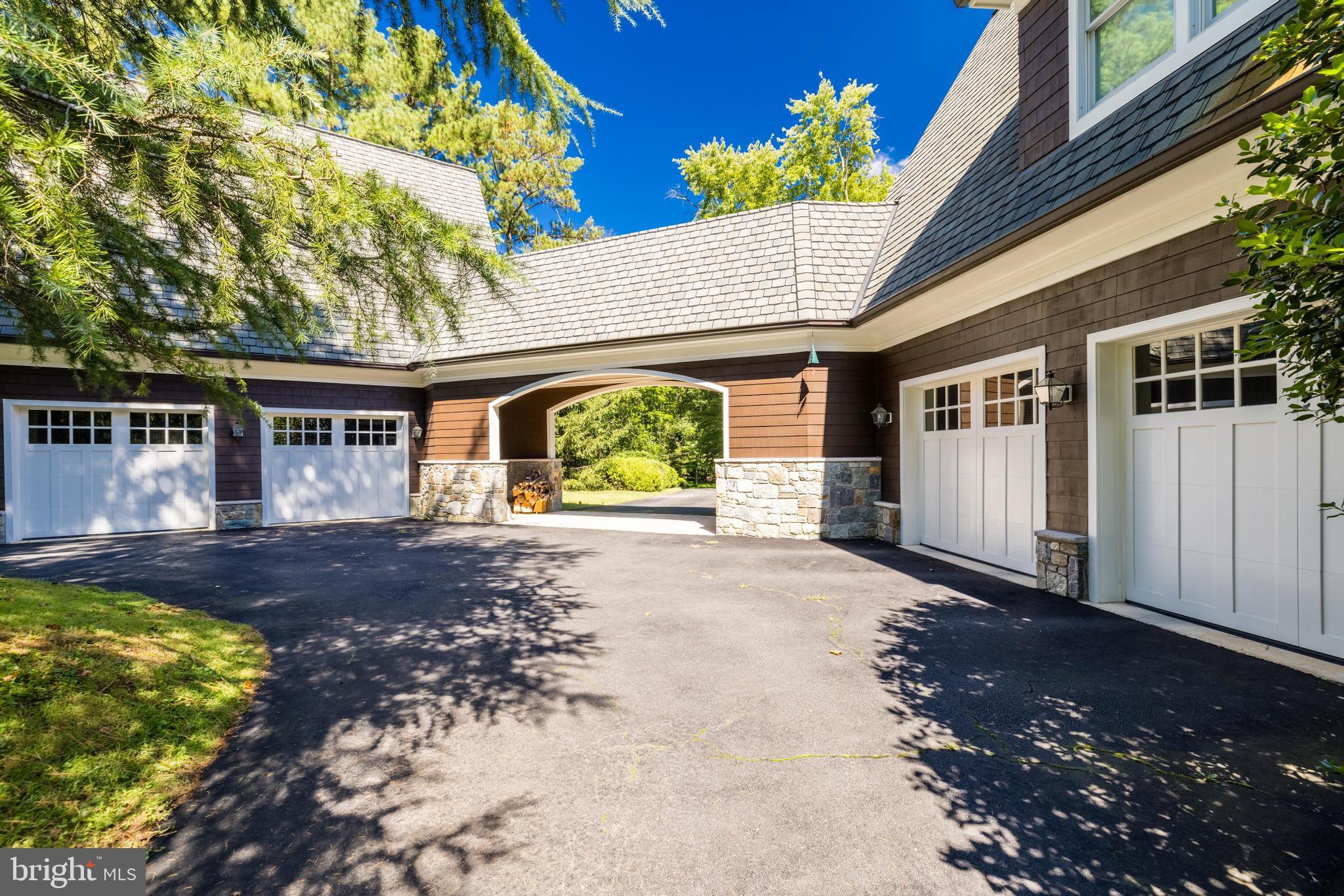 PROSPECT HILL - Residential