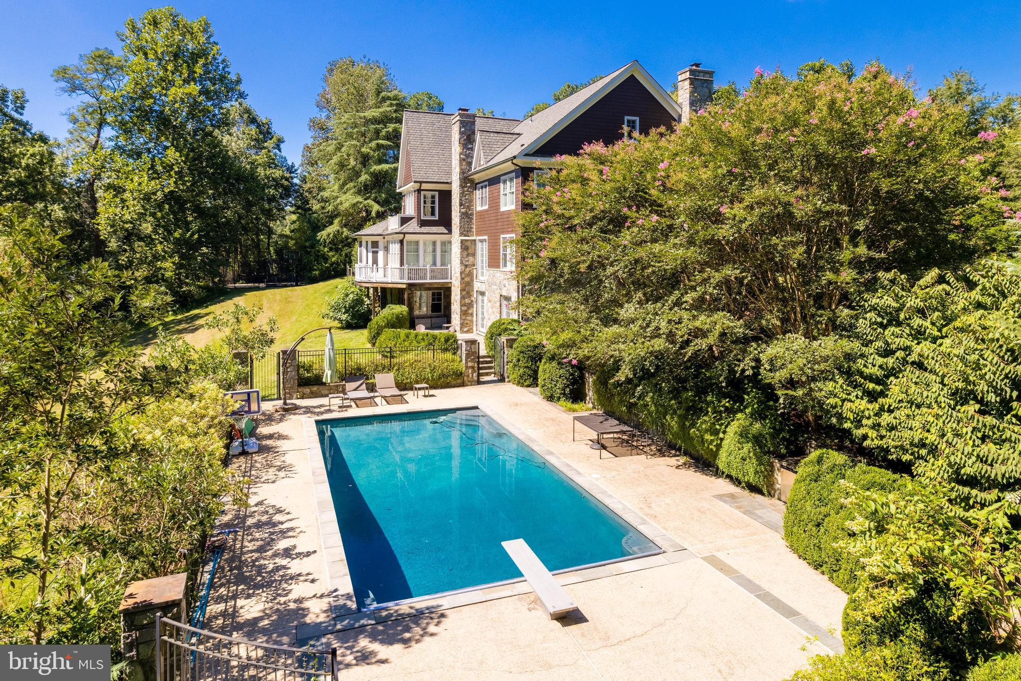 PROSPECT HILL - Residential