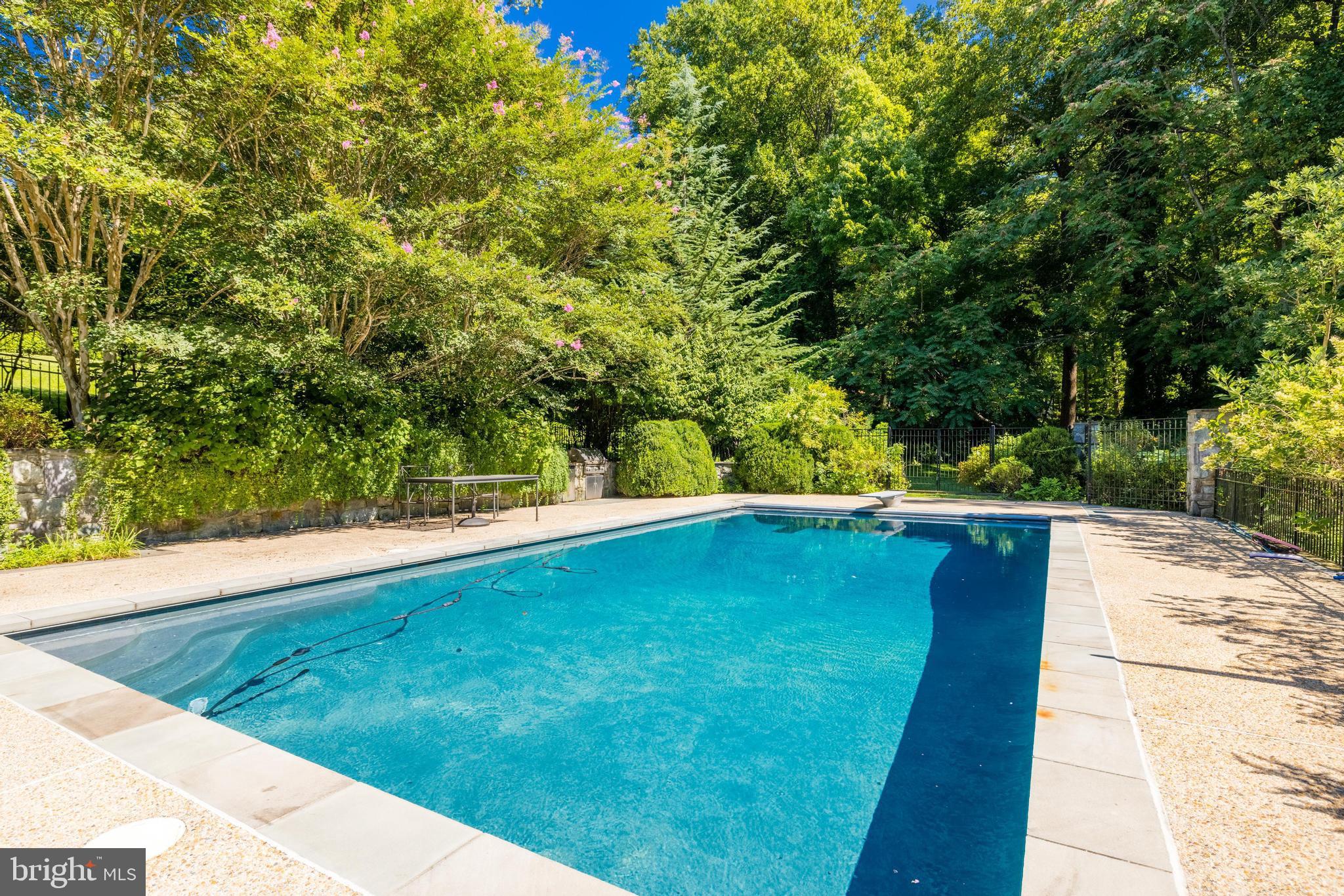 PROSPECT HILL - Residential