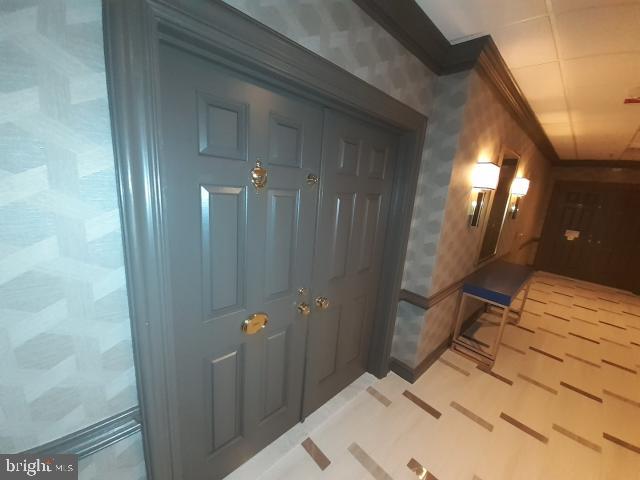 HARBOR COURT CONDOMINIUMS - Residential