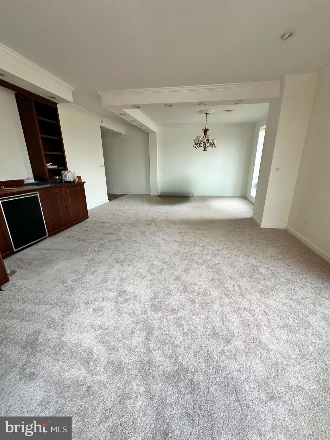 HARBOR COURT CONDOMINIUMS - Residential