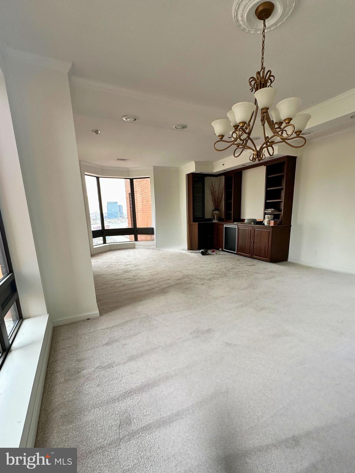 HARBOR COURT CONDOMINIUMS - Residential