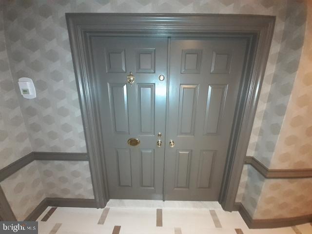 HARBOR COURT CONDOMINIUMS - Residential