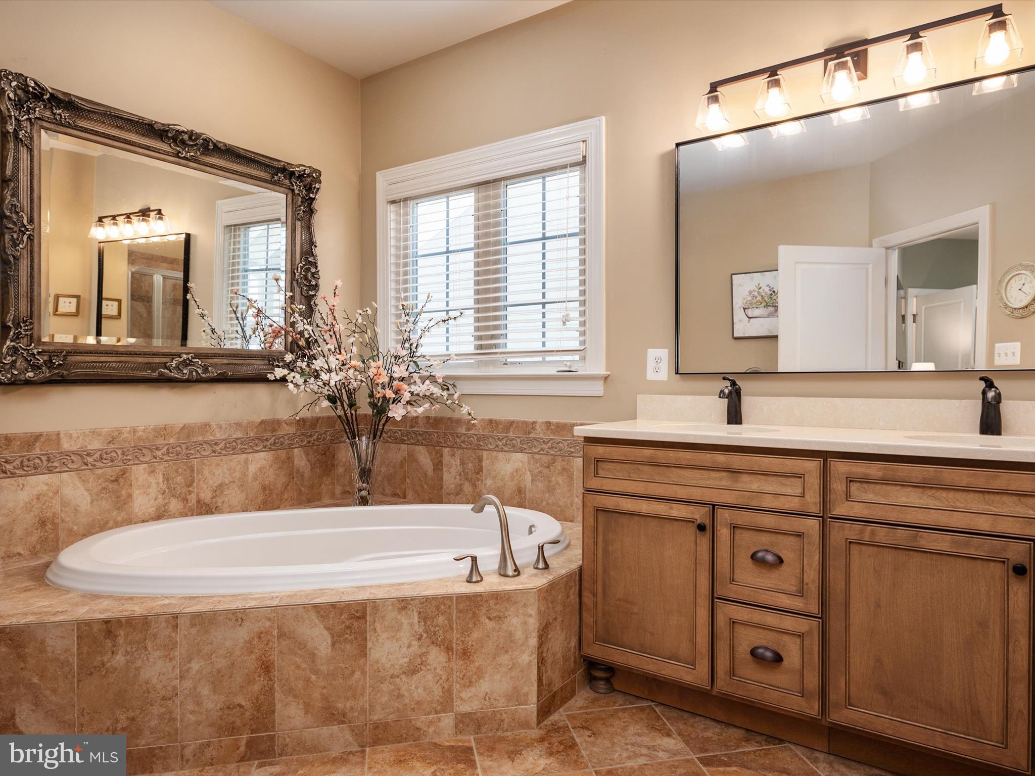 GIBSONS GRANT - Residential