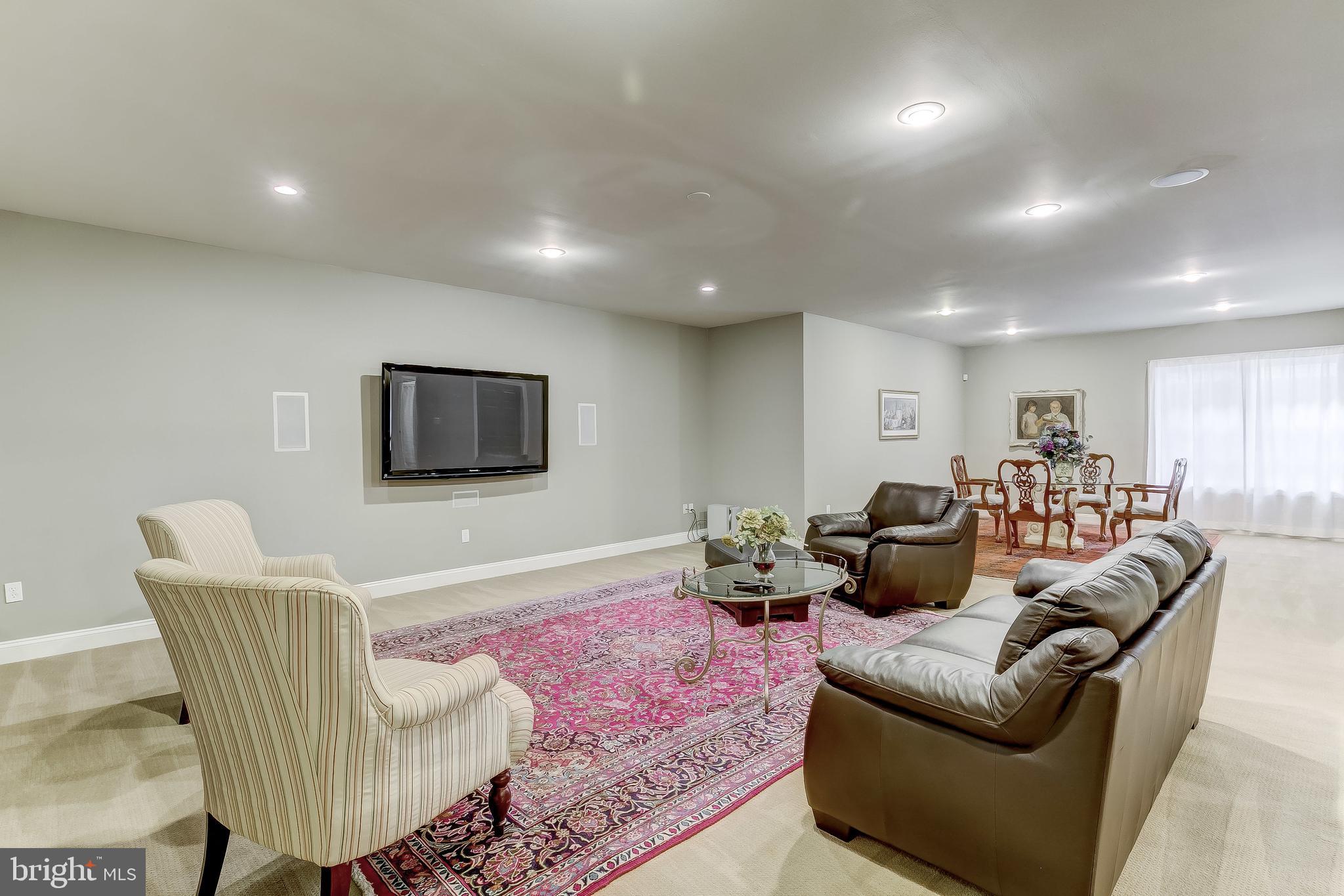 MAPLE LAWN - Residential