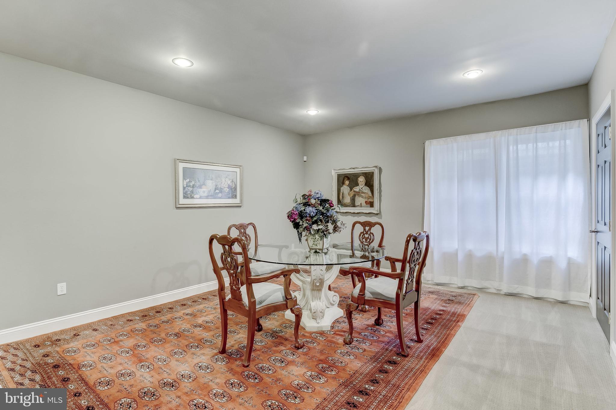 MAPLE LAWN - Residential