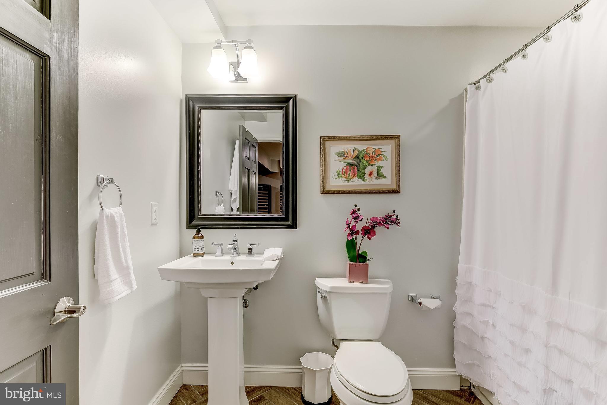 MAPLE LAWN - Residential