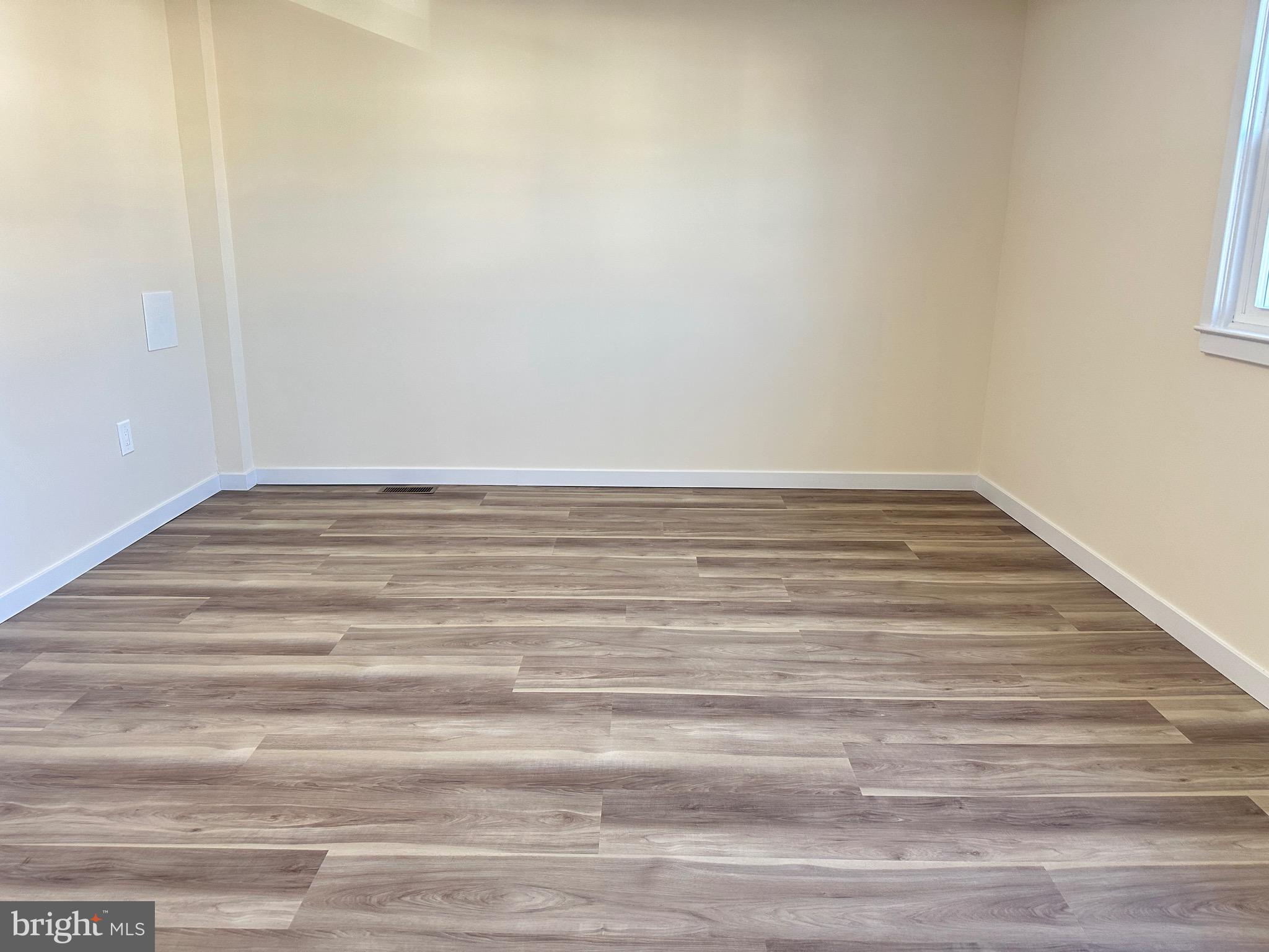 MILLBROOK - Residential