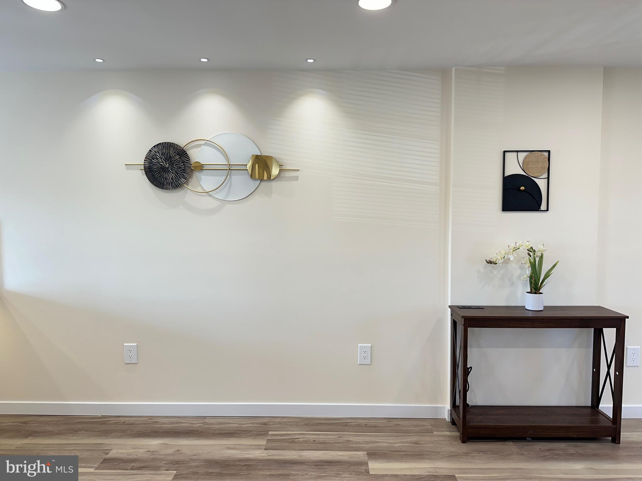 MILLBROOK - Residential