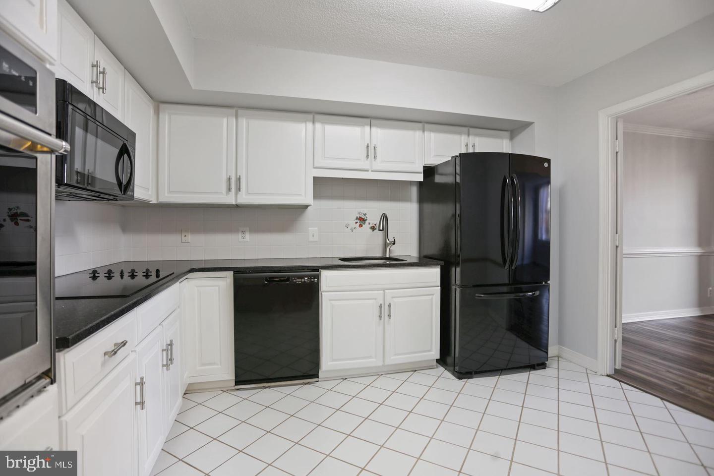 5809 NICHOLSON LANE 312