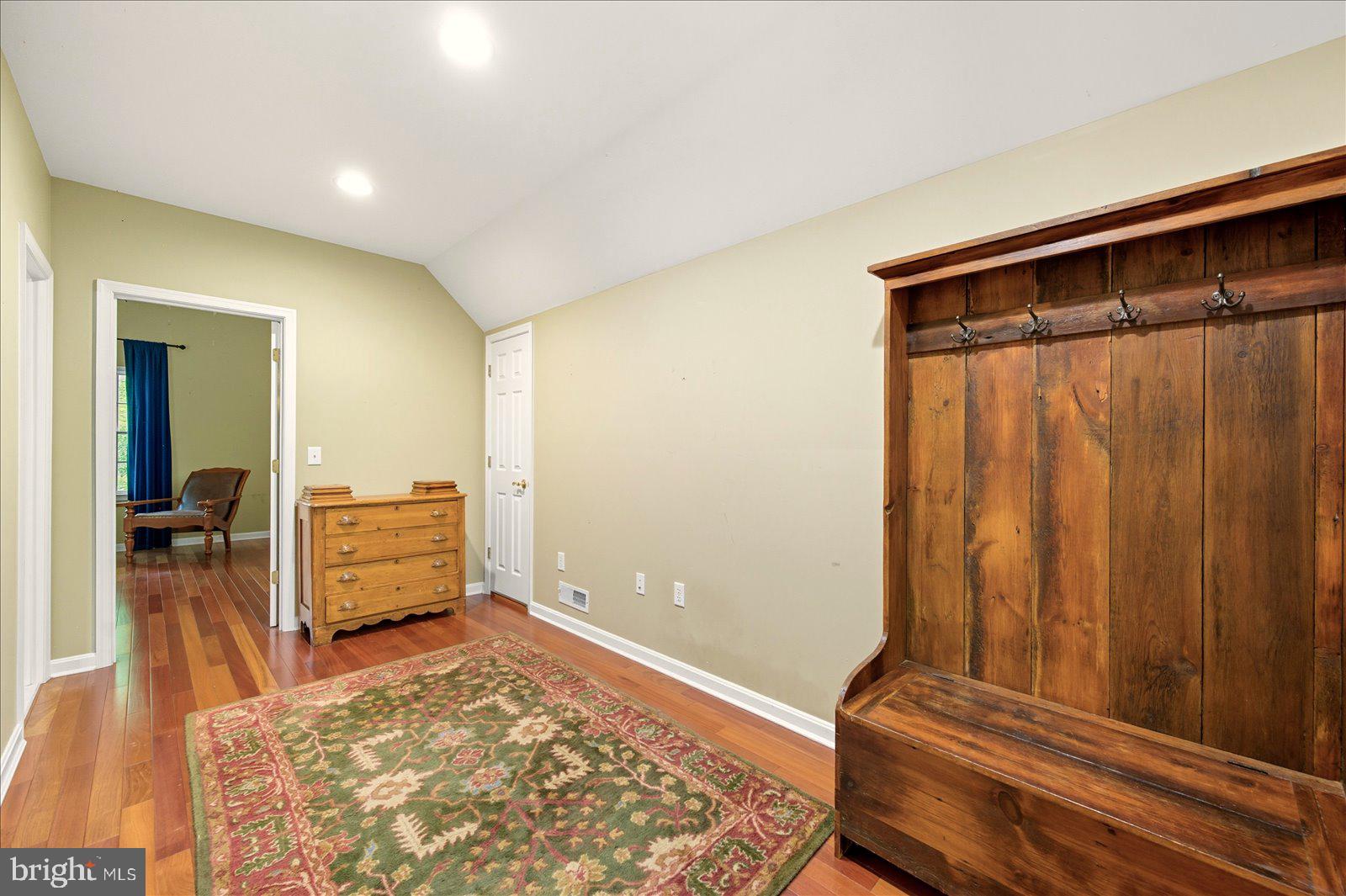 OLDE TOWN - Residential