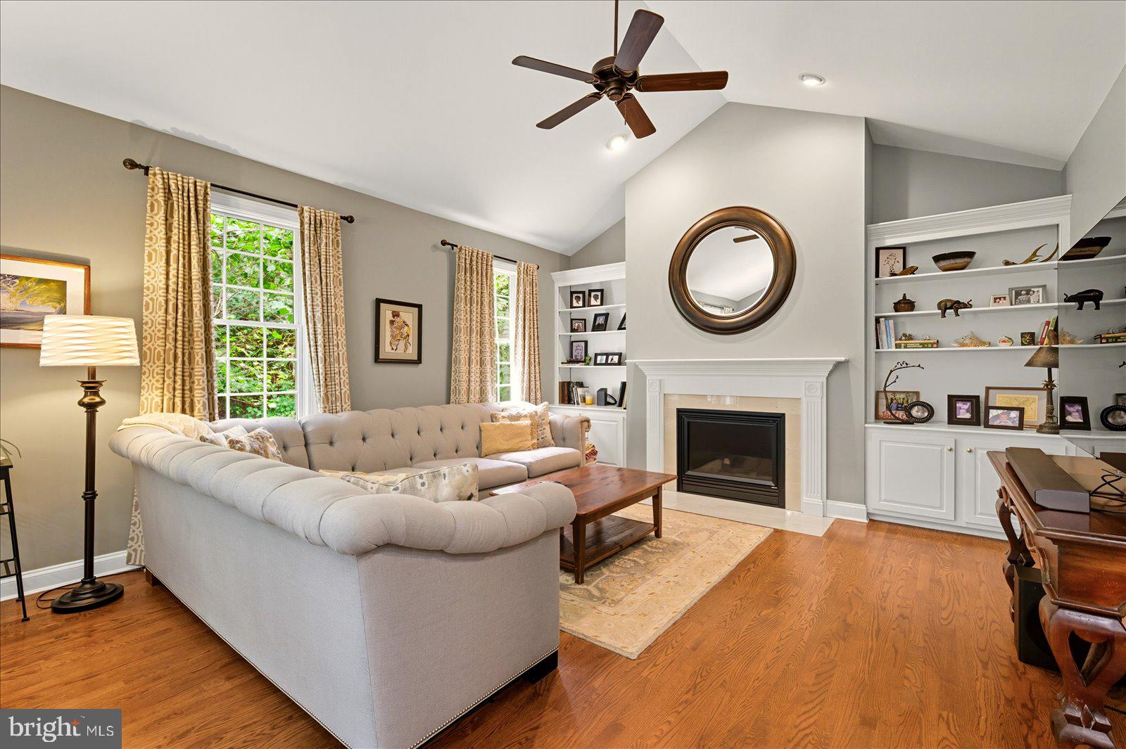 OLDE TOWN - Residential