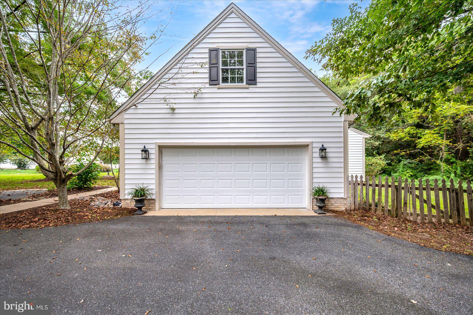 OLDE TOWN - Residential